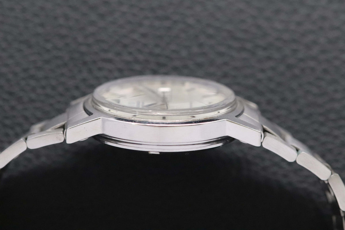 Omega Genève 166.0117 Silver Dial 1972