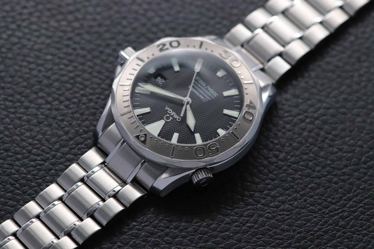 Omega Seamaster Diver 300 2230.50 Black Dial 2006