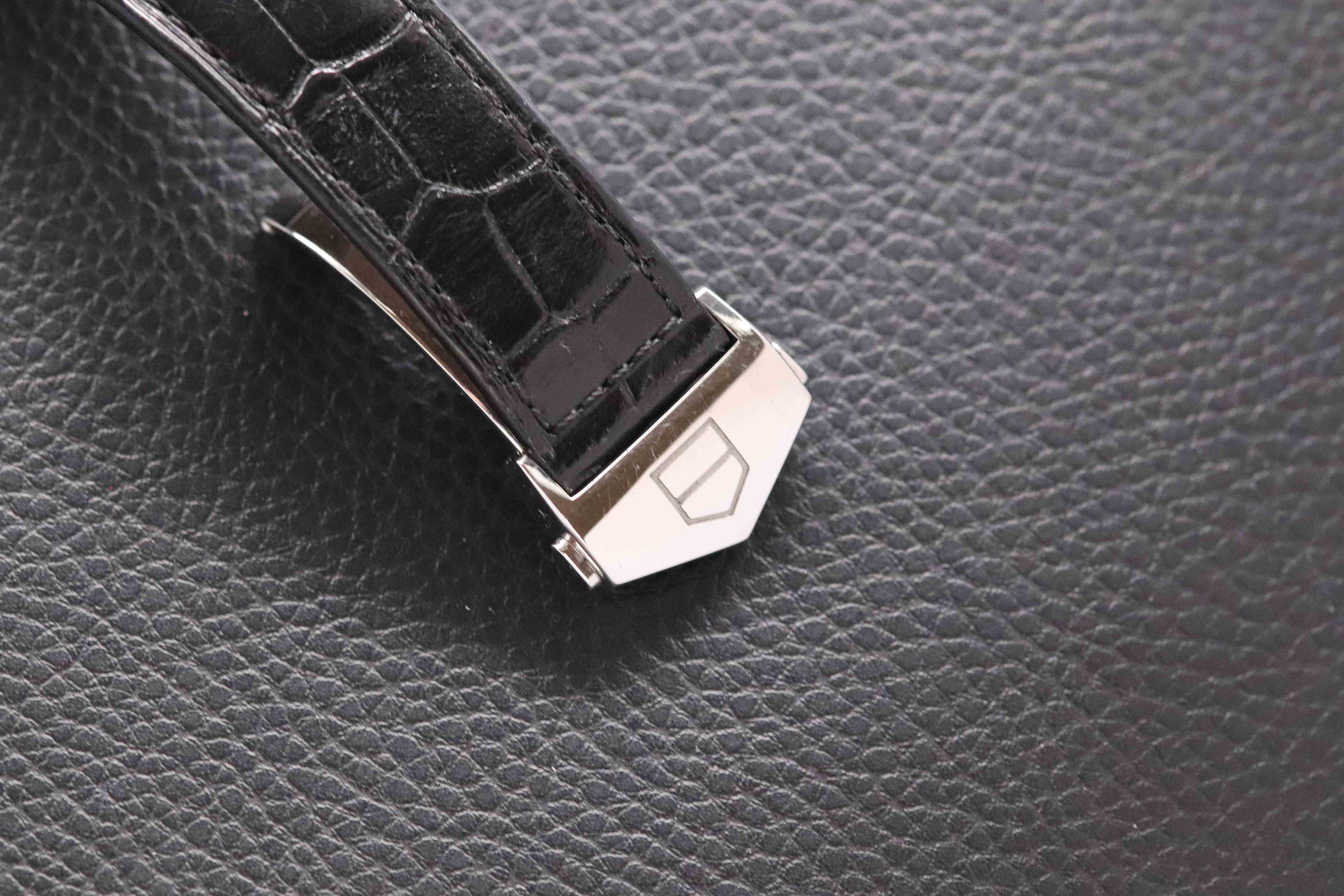 Tag Heuer Monaco WW2110 Black Dial 2018 Papers