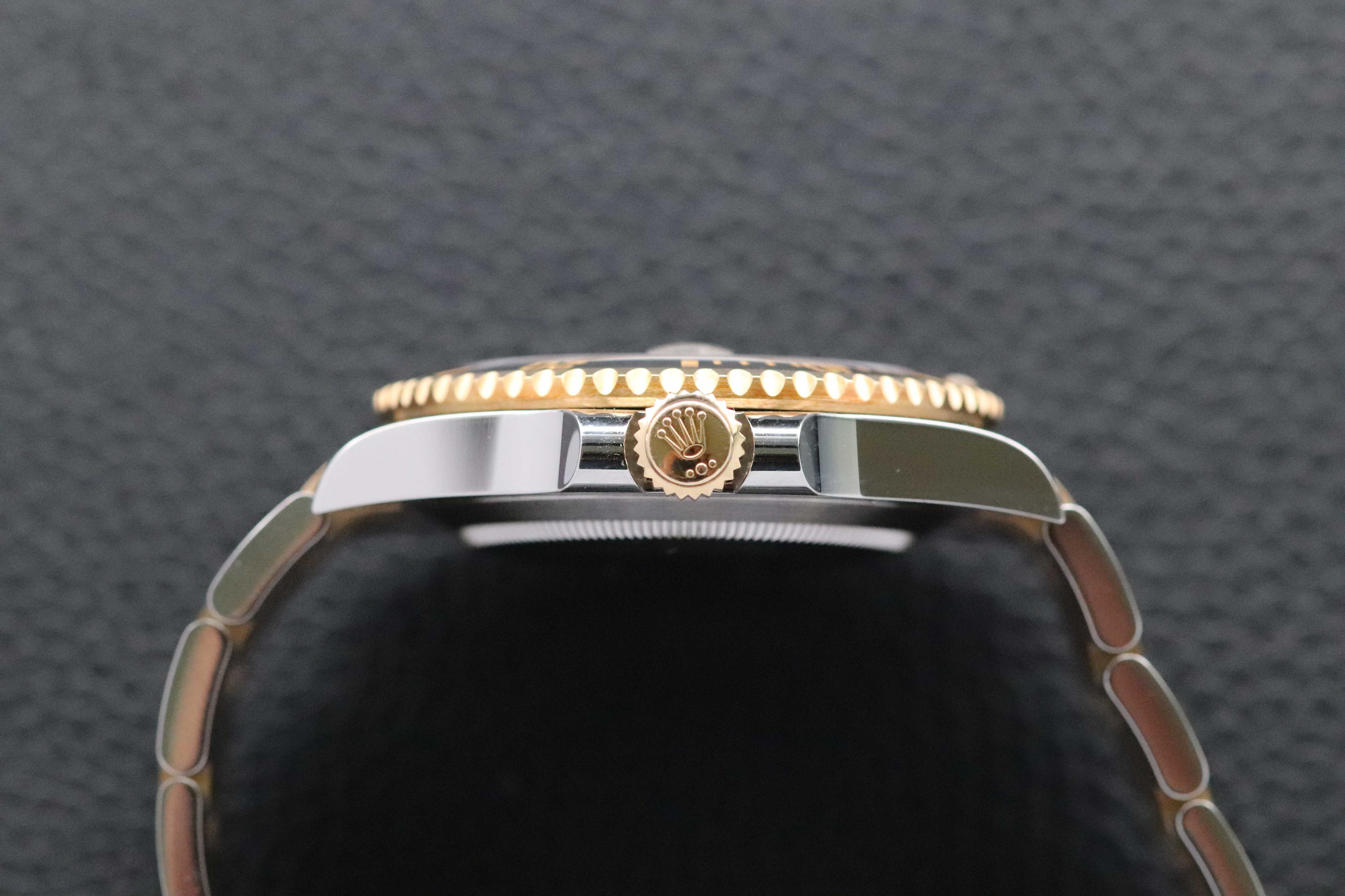 Rolex Submariner Date 126613LN, FULLSET 2023, coffret et PAPERS