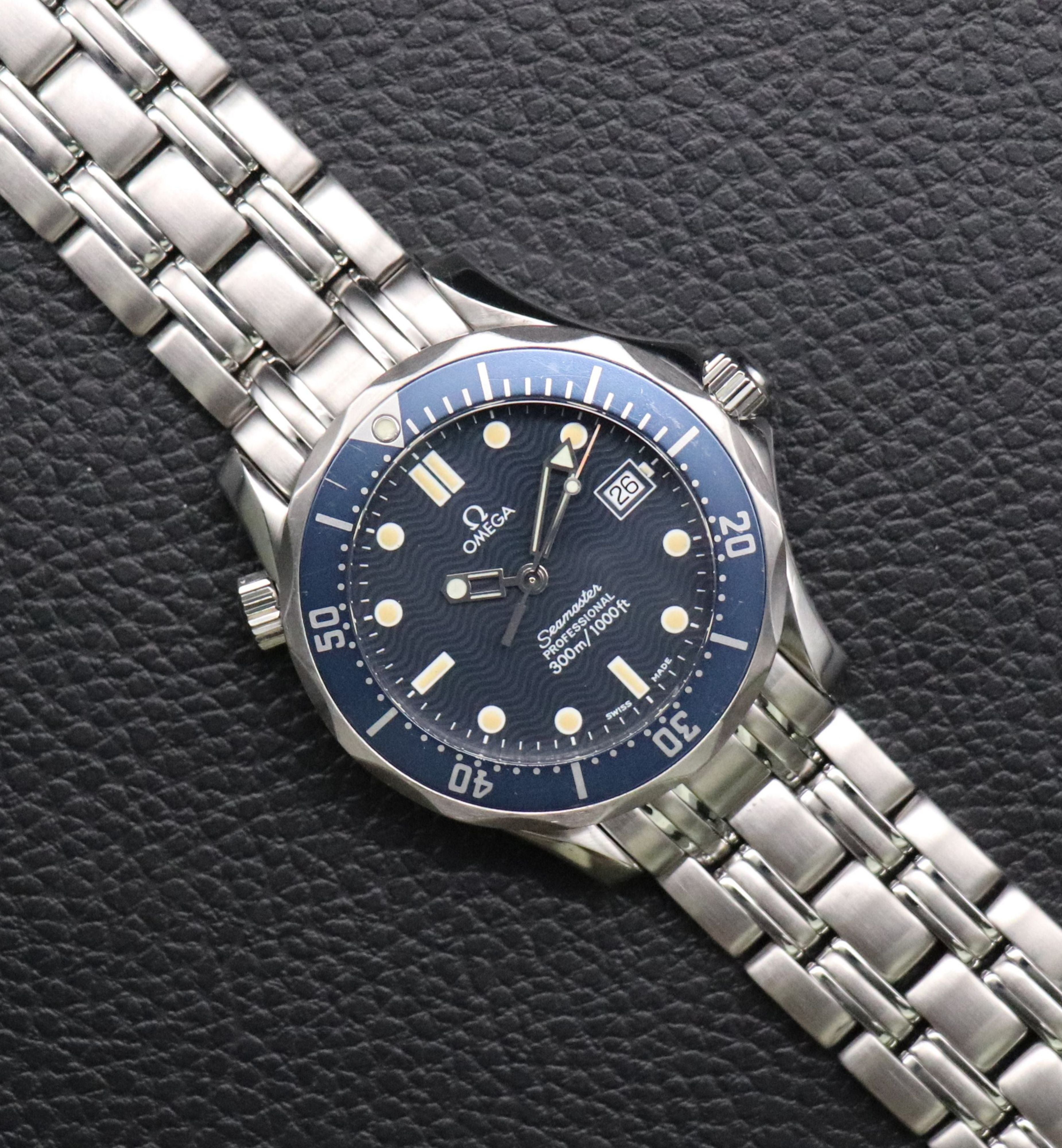 Omega Seamaster 300 2561.80 Blue Dial 1995 Paper