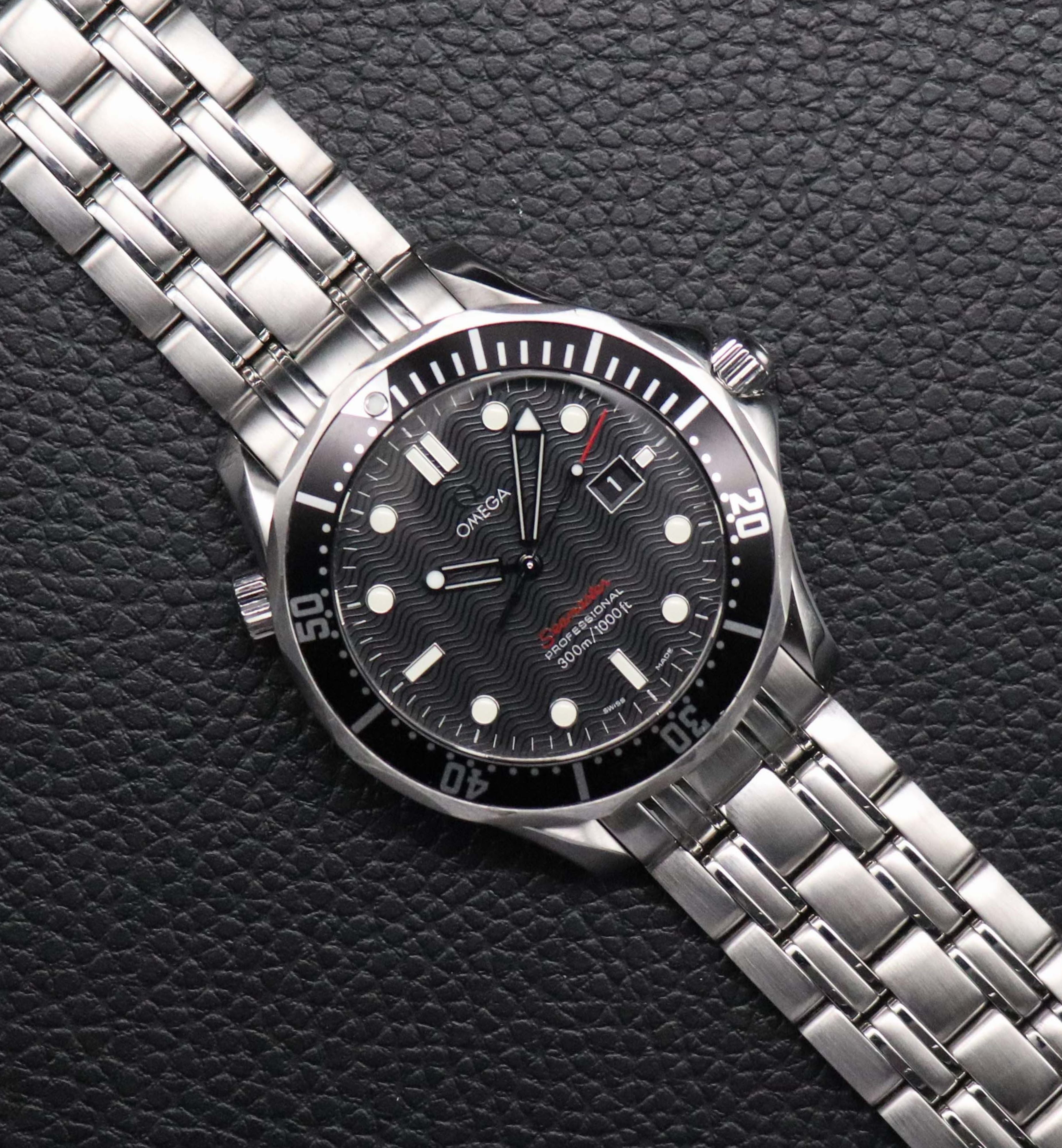 Omega Seamaster Diver 300M 212.30.41.61.01.001 Black Dial 2016