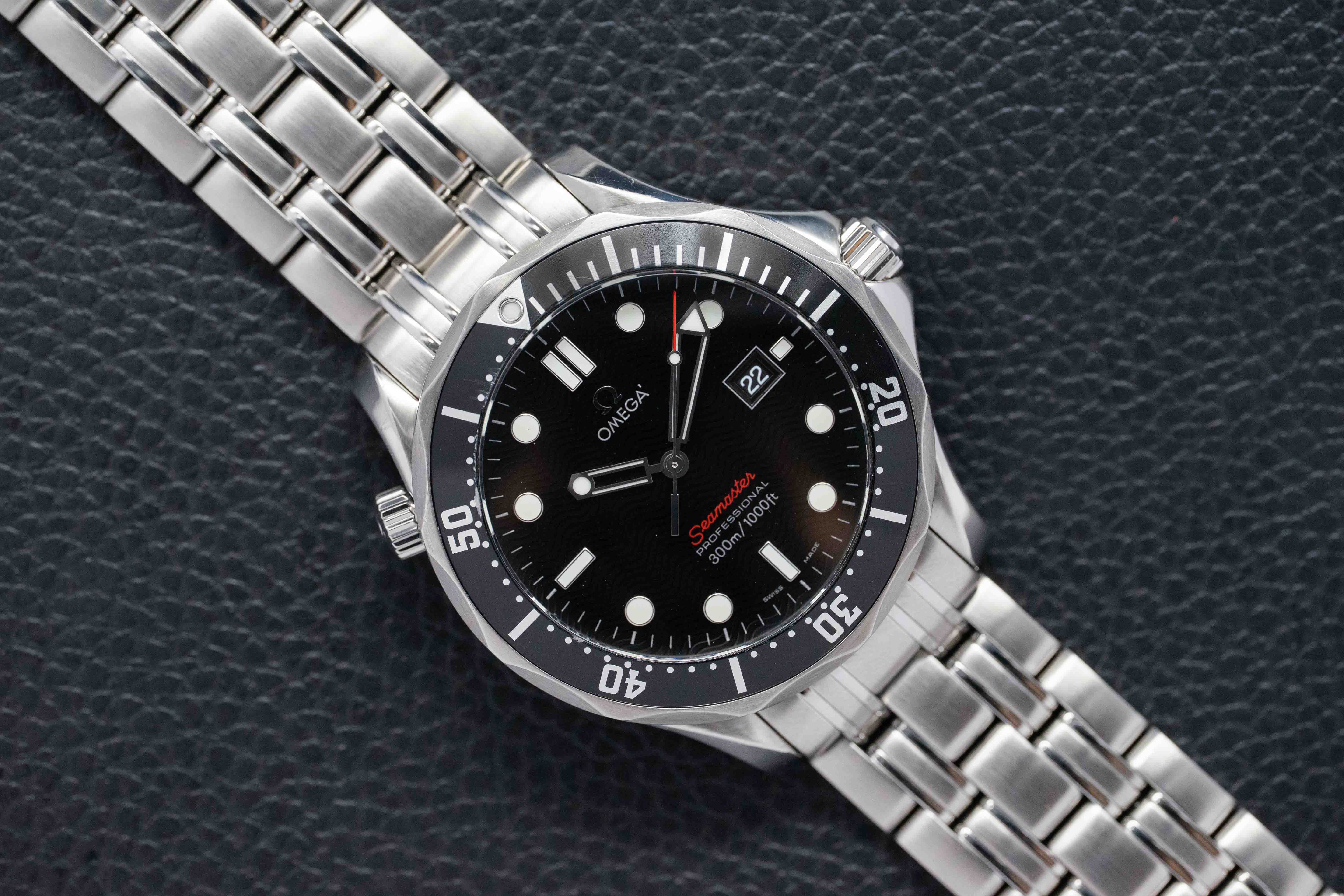 Omega Seamaster Diver 300M 212.30.41.61.01.001 Black Dial 2015