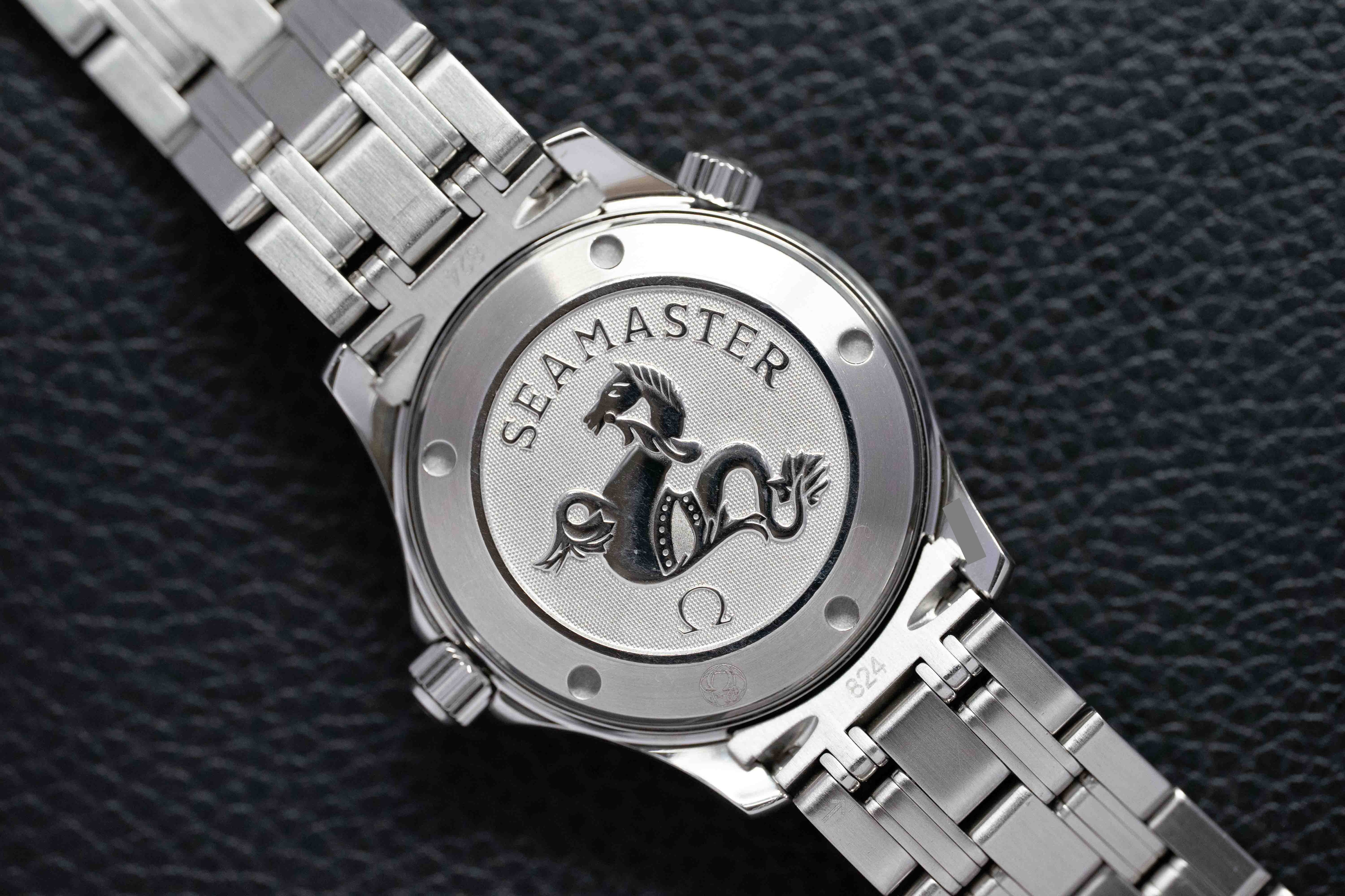 Omega Seamaster Diver 300M 212.30.36.20.01.001 Black Dial 2012