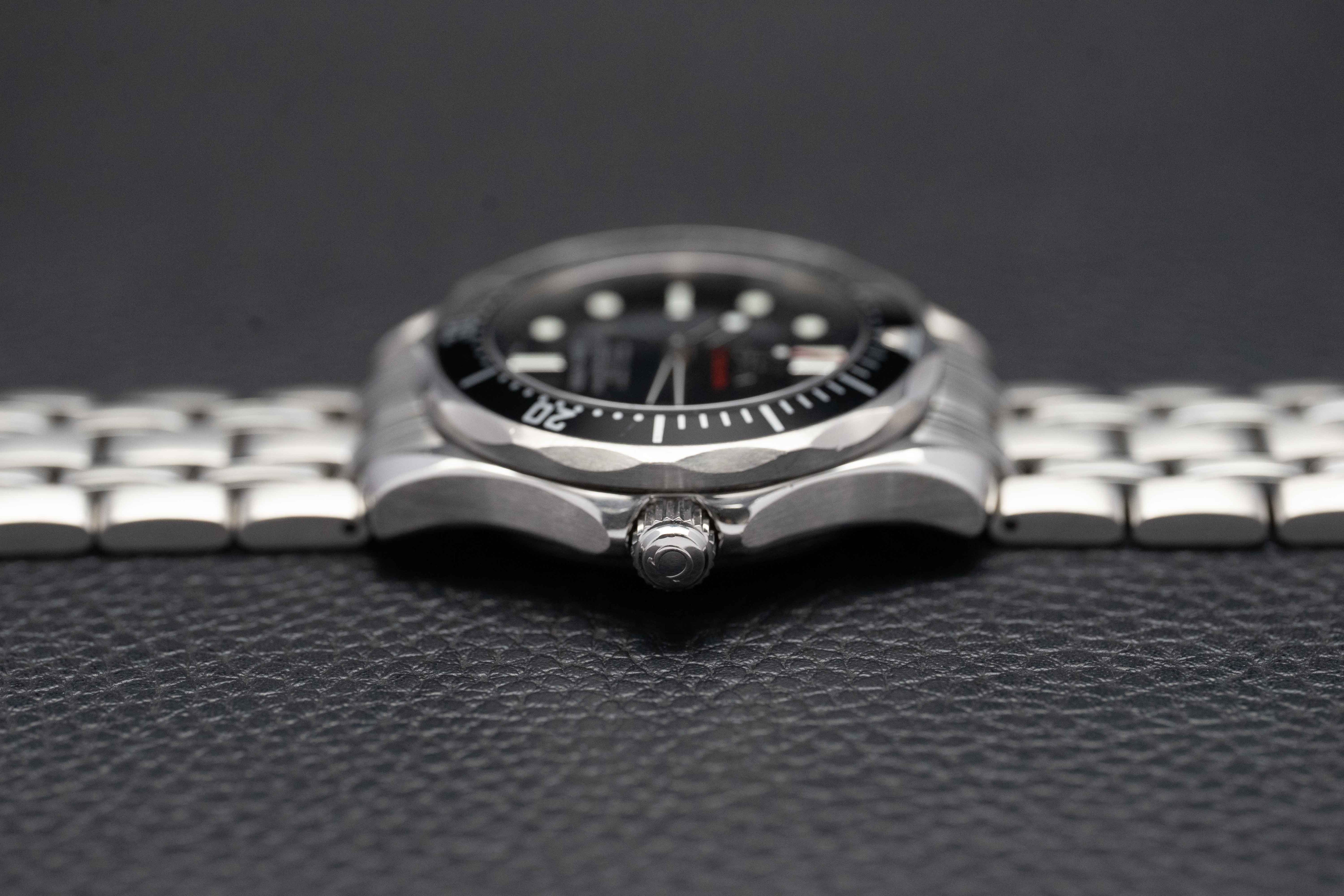 Omega Seamaster Diver 300M 212.30.36.20.01.001 Papers 2012