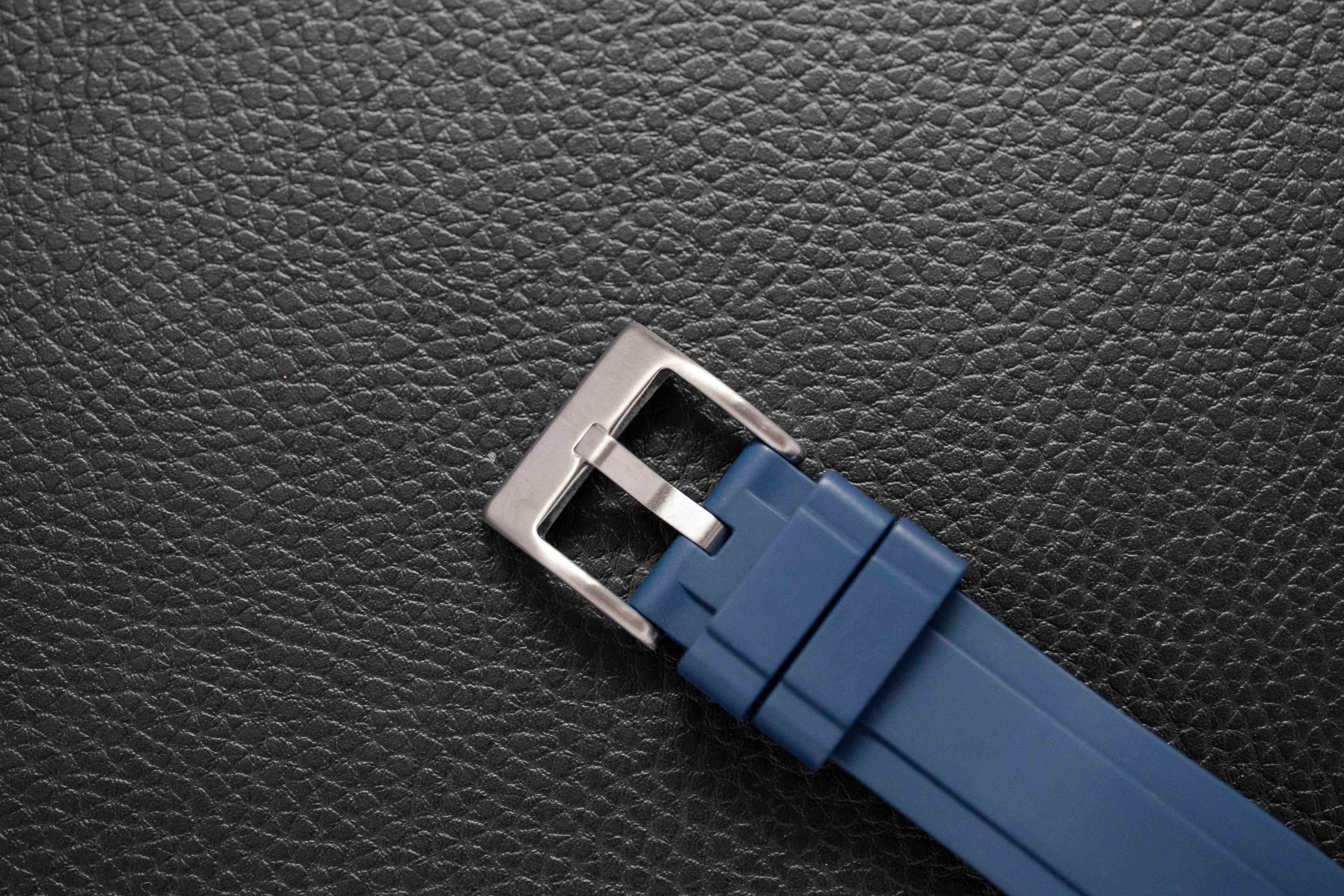 Omega Seamaster Diver 2220.80 Blue Dial 2009