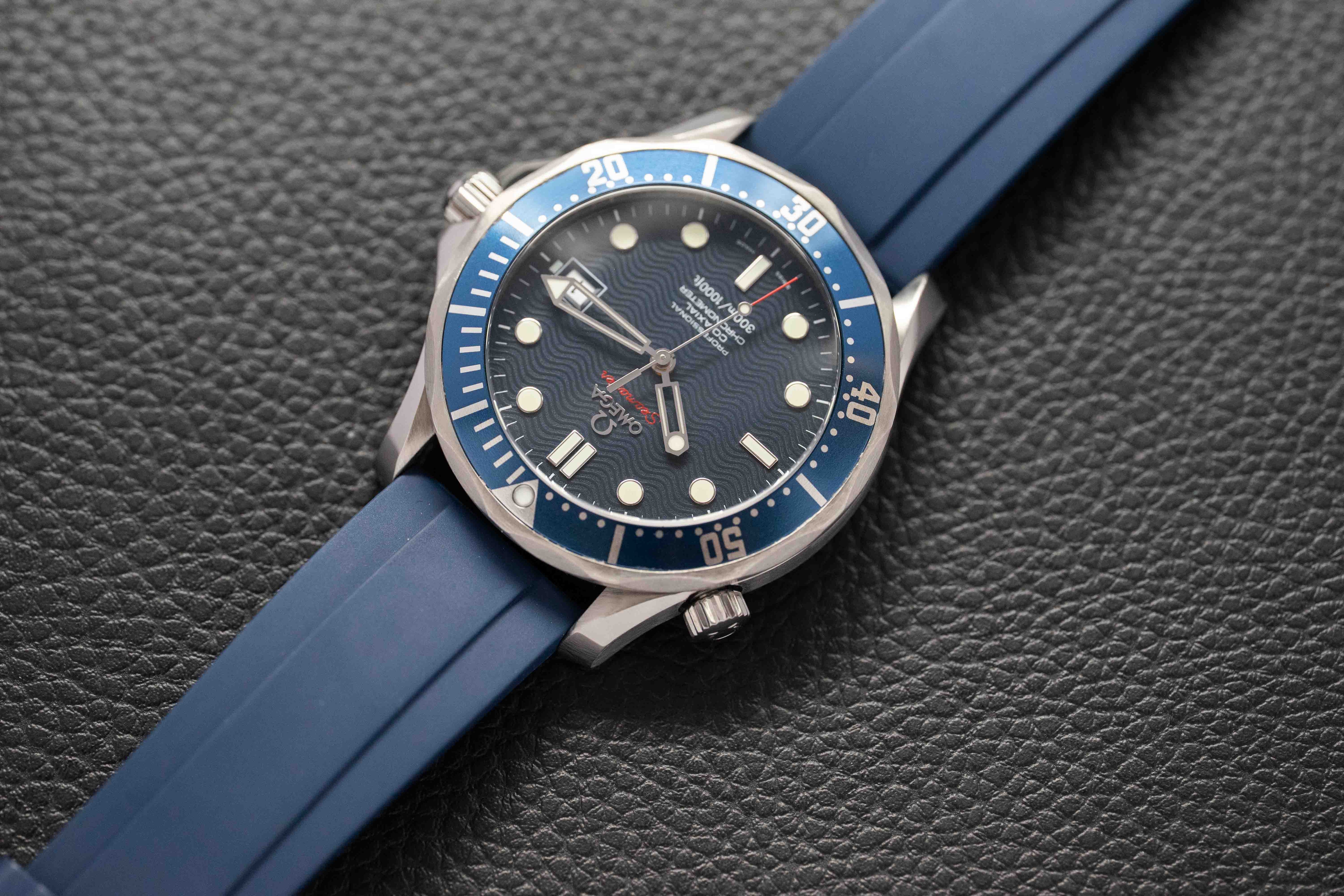Omega Seamaster Diver 2220.80 Blue Dial 2009
