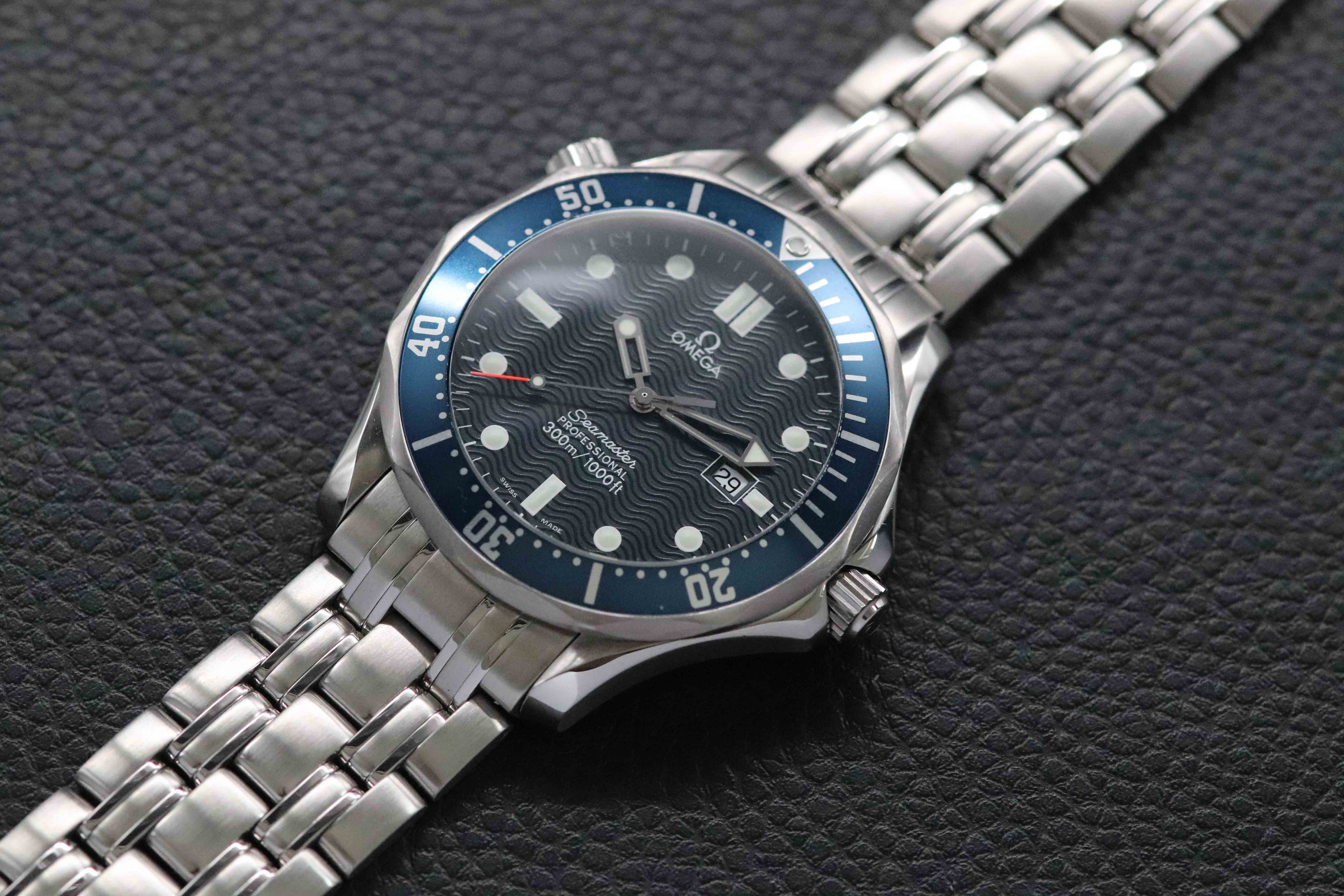 Omega Seamaster James Bond 2541.80 Blue 1998