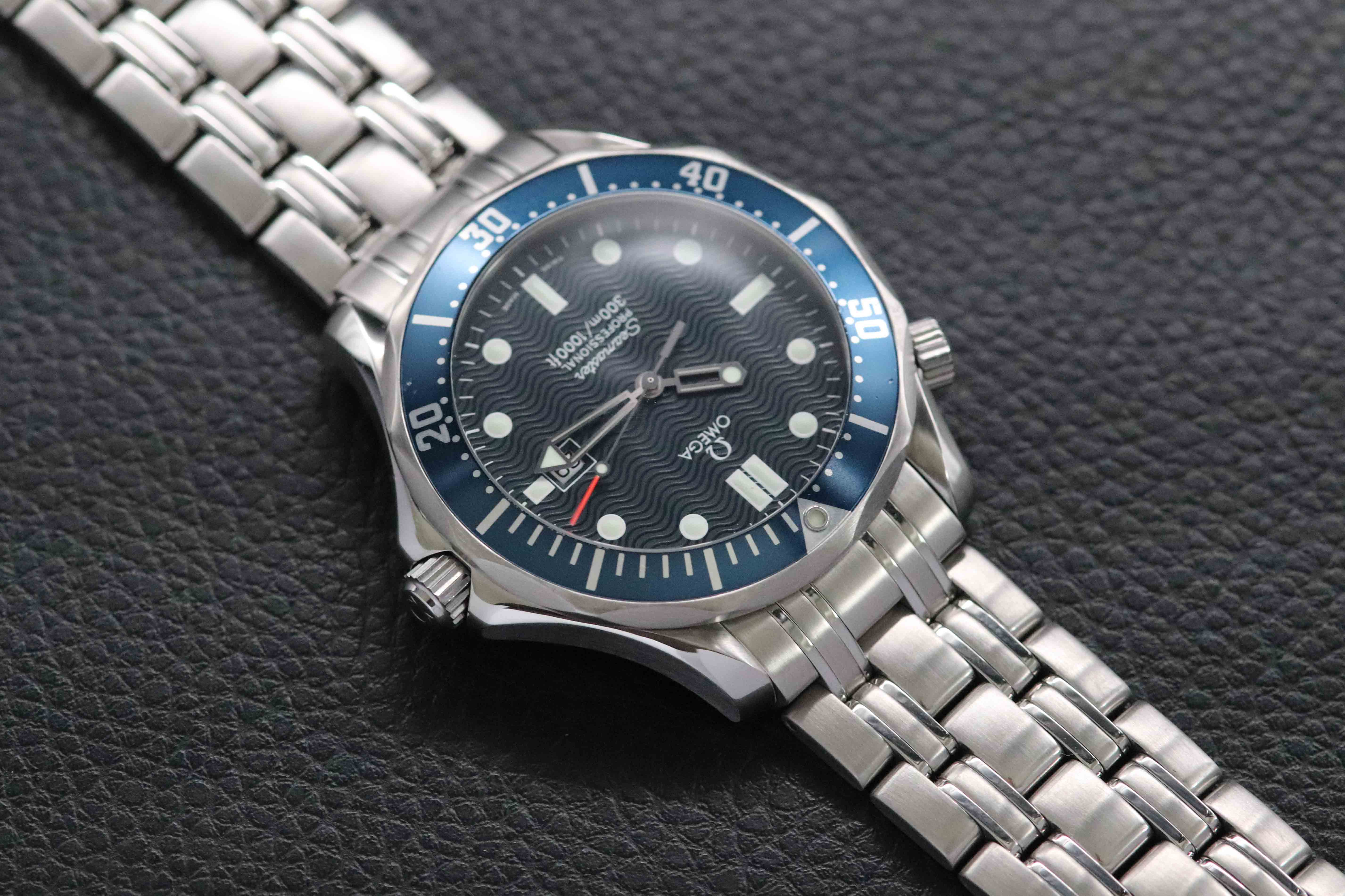 Omega Seamaster James Bond 2541.80 Blue 1998