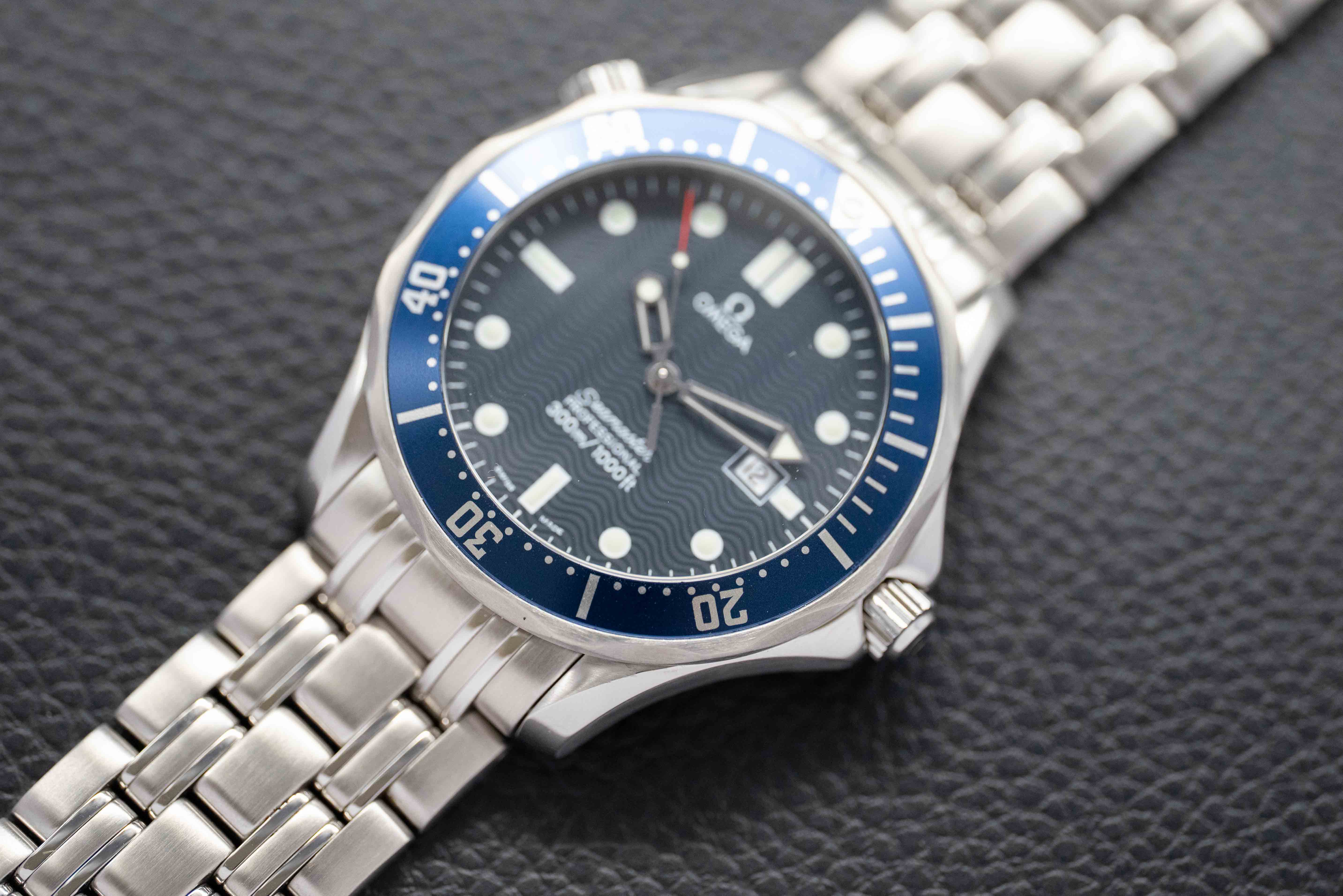 Omega Seamaster James Bond 2541.80 Blue 1998