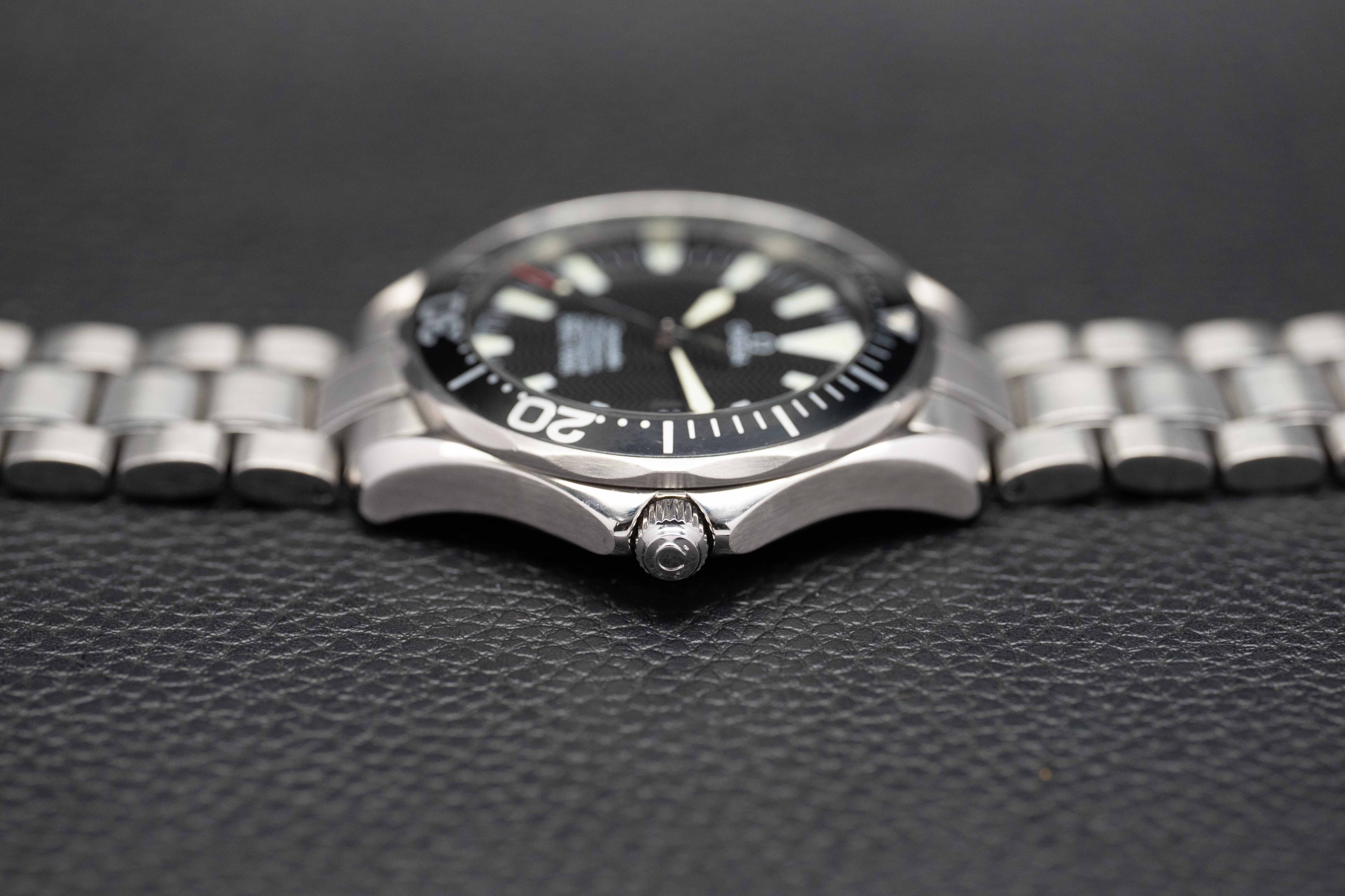 Omega Seamaster 300 2254.50 Black Dial 2004 Papers