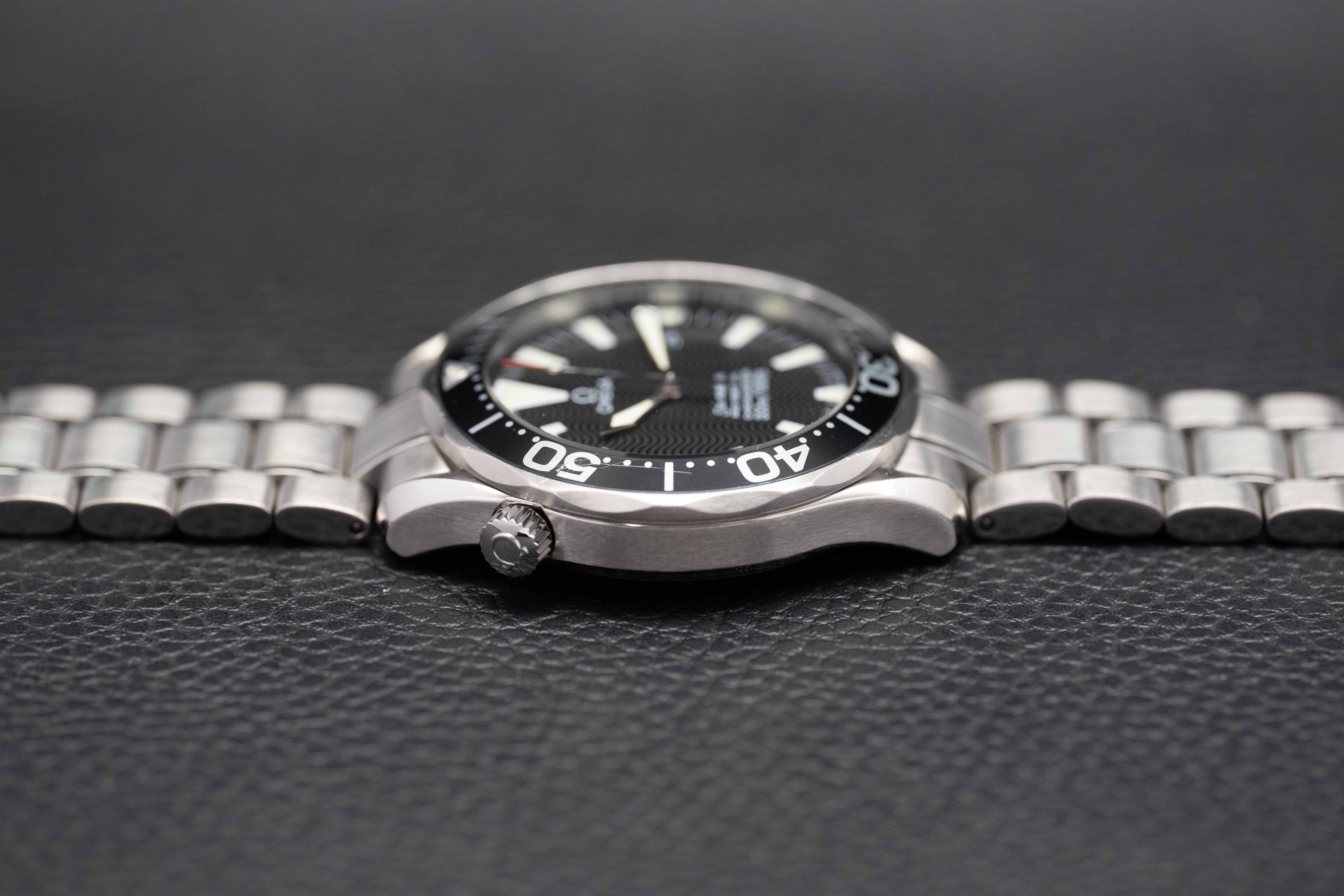 Omega Seamaster 300 2254.50 Black Dial 2004 Papers