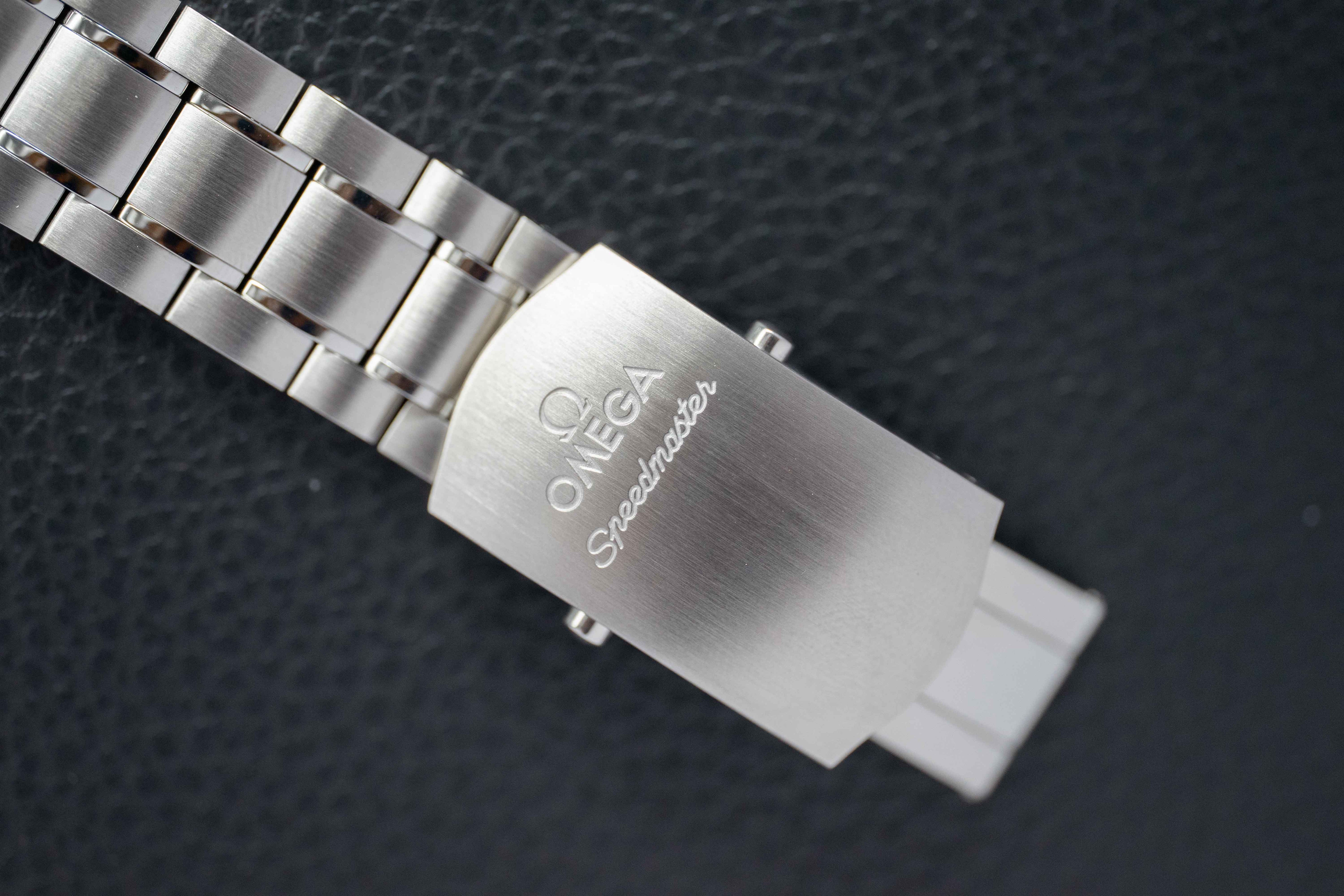 Omega Speedmaster Racing 326.30.40.50.01.001 Fullset 2024 Box+Paper