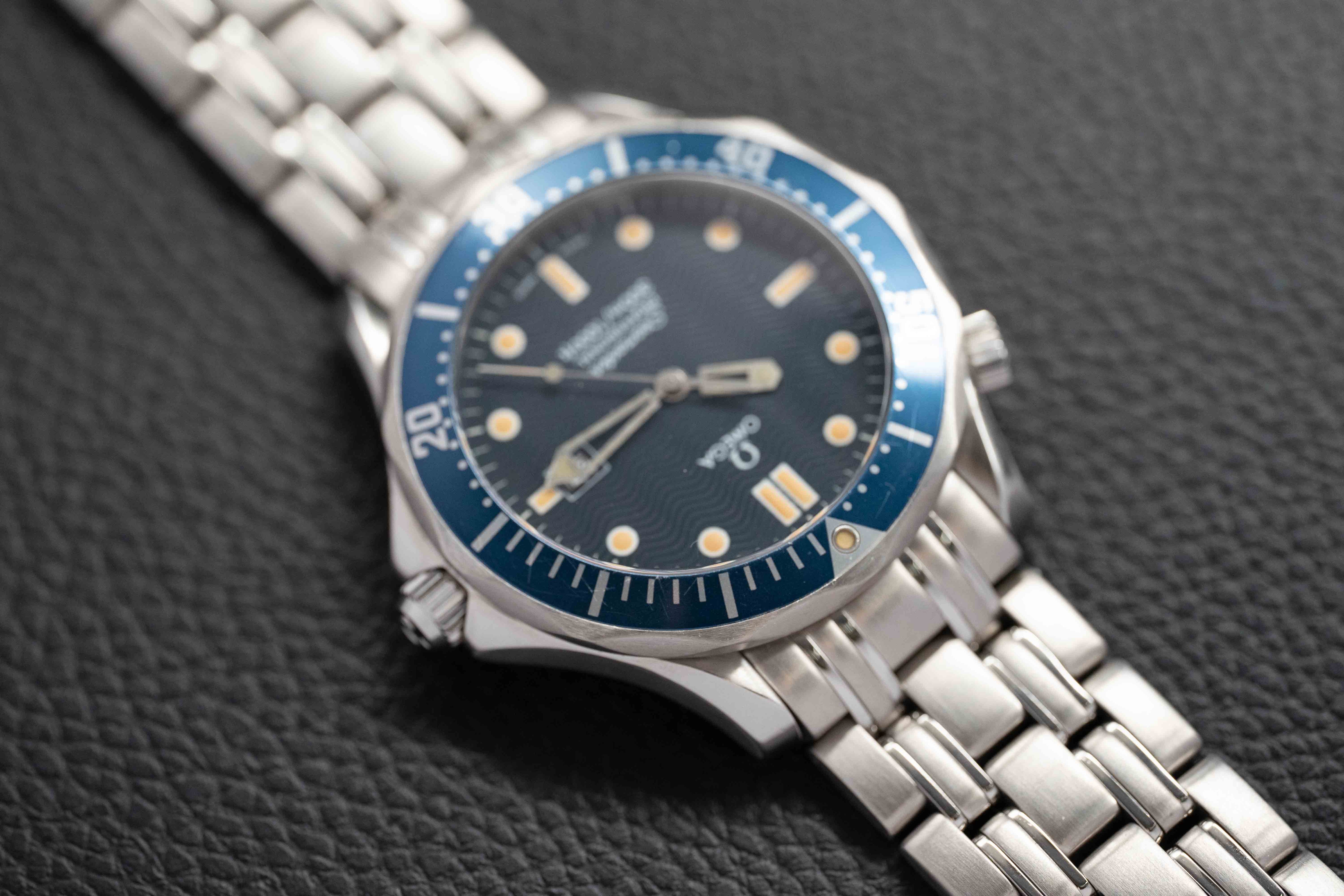 Omega Seamaster James Bond 2541.80 Blue 1995
