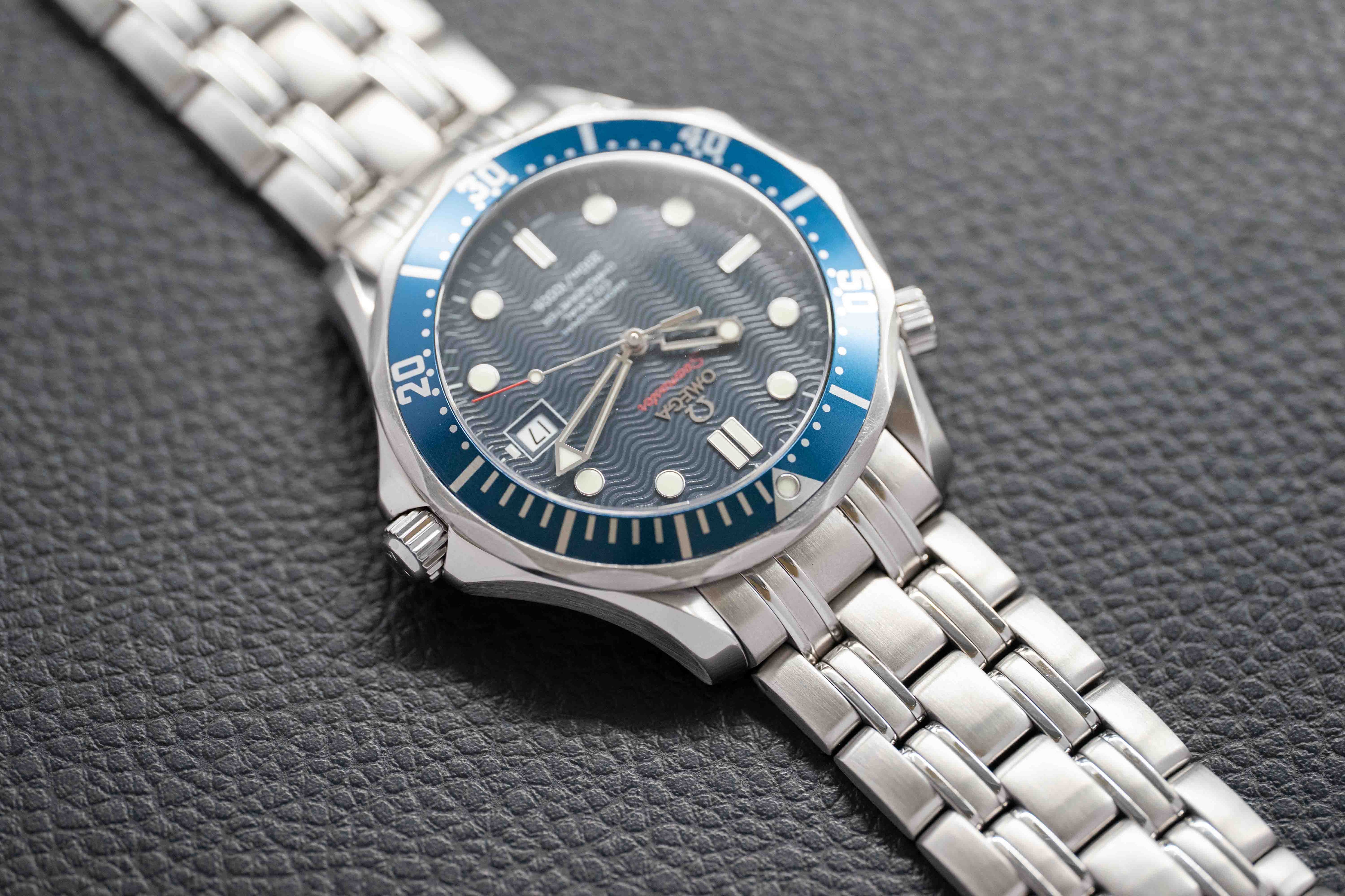 Omega Seamaster Diver 2220.80 Blue Dial 2008