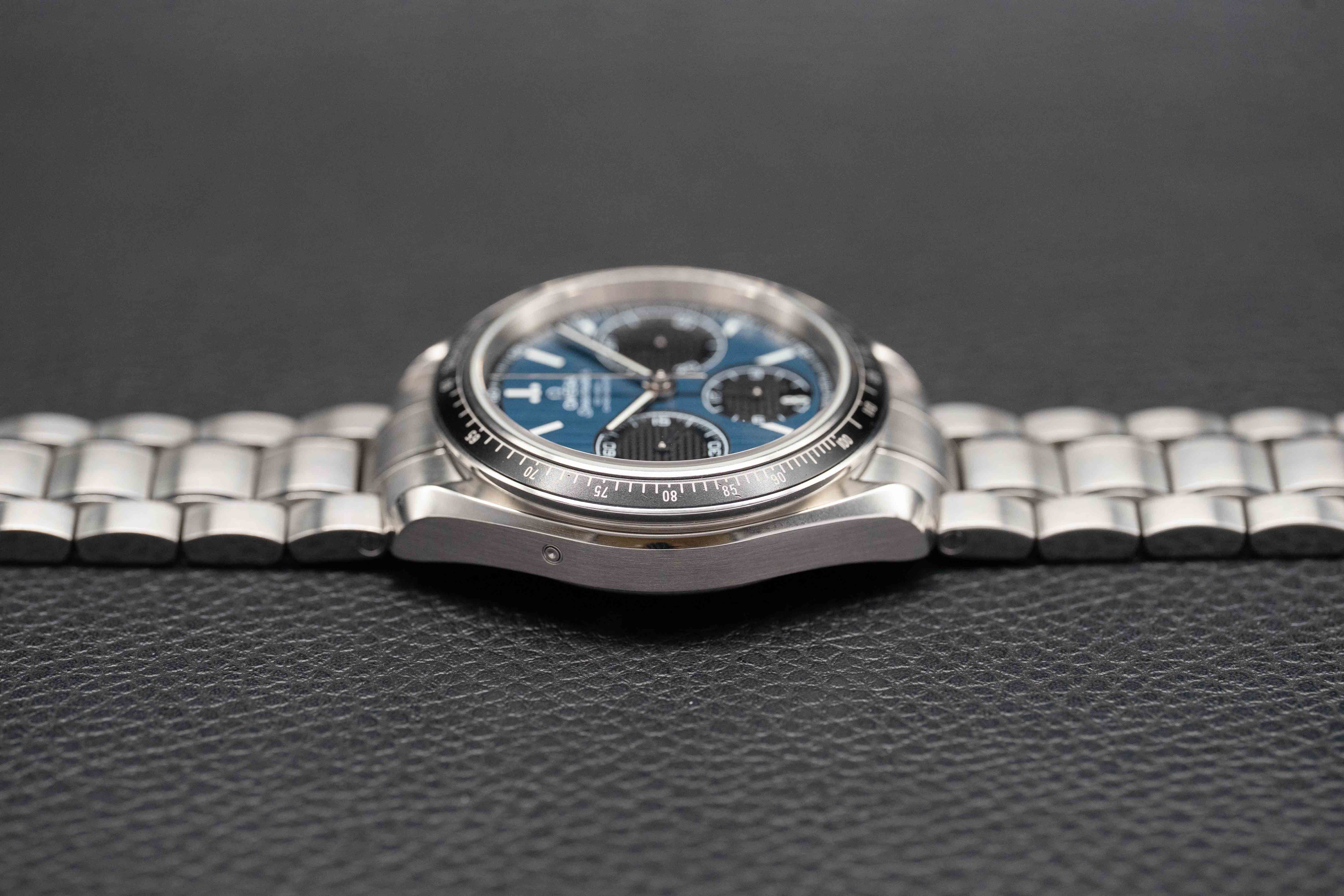 Omega Speedmaster Racing 326.30.40.50.03.001 Fullset 2025 Box+Papers