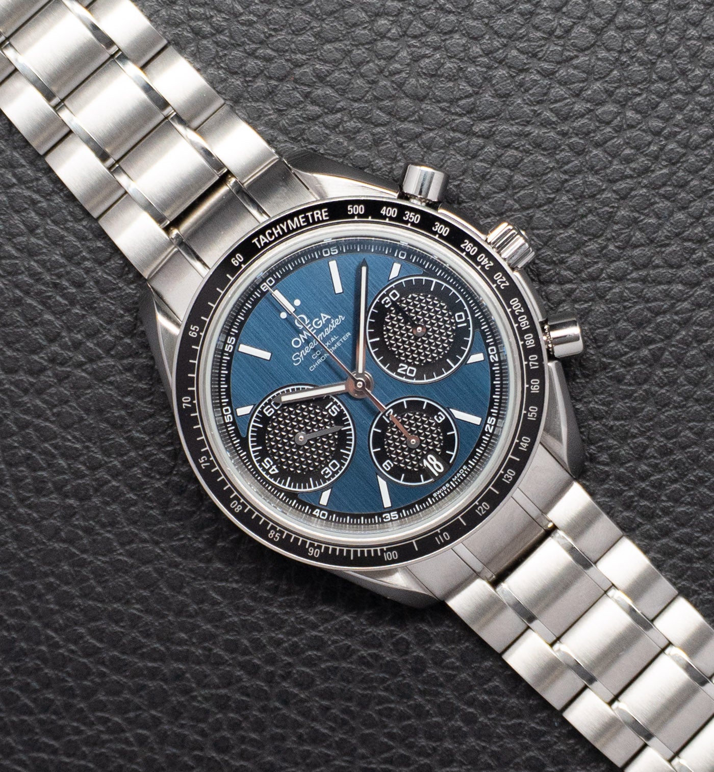 Omega Speedmaster Racing 326.30.40.50.03.001 Fullset 2025 Box+Papers