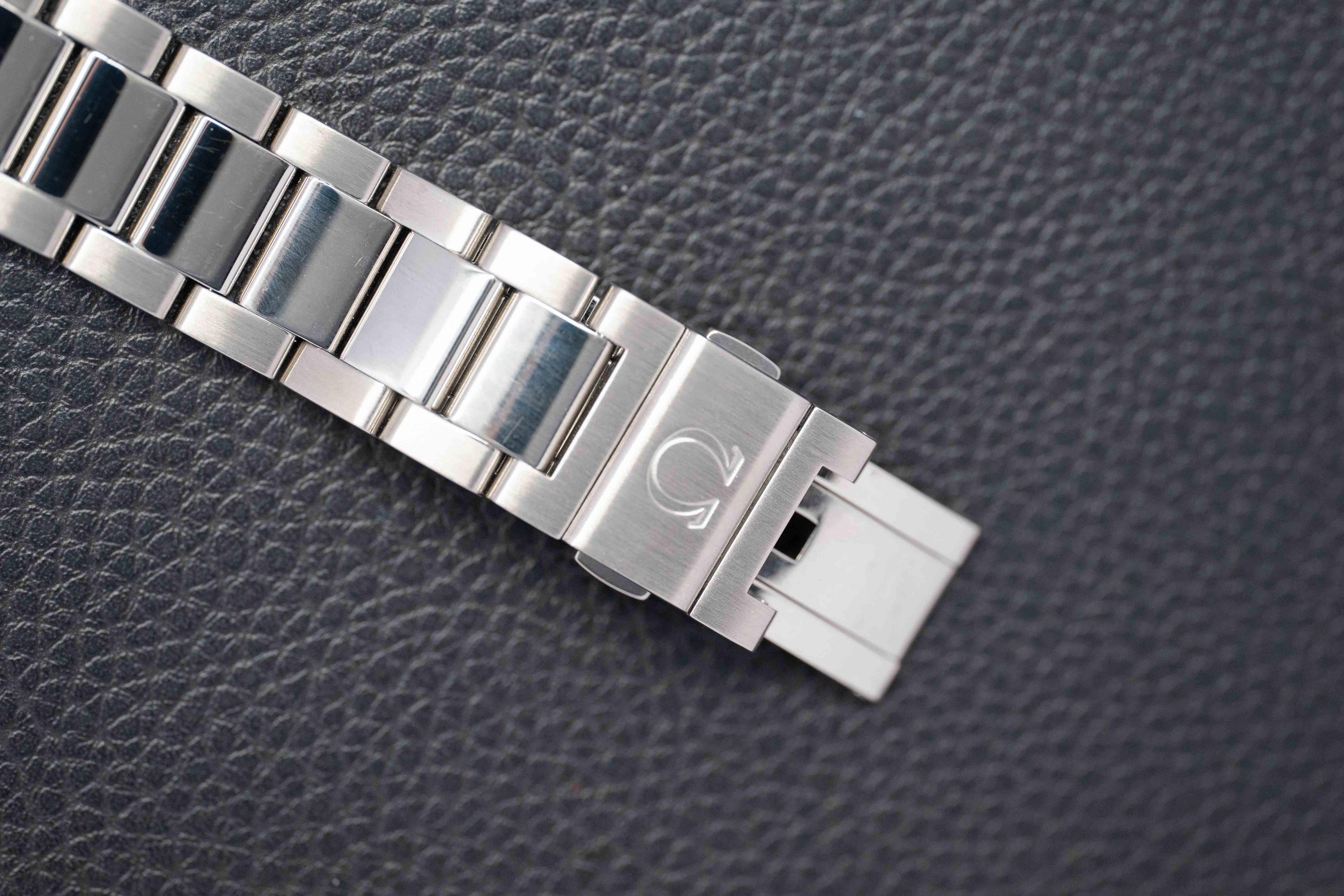 Omega Seamaster Aqua Terra 231.10.39.22.02.001 Papers 2015