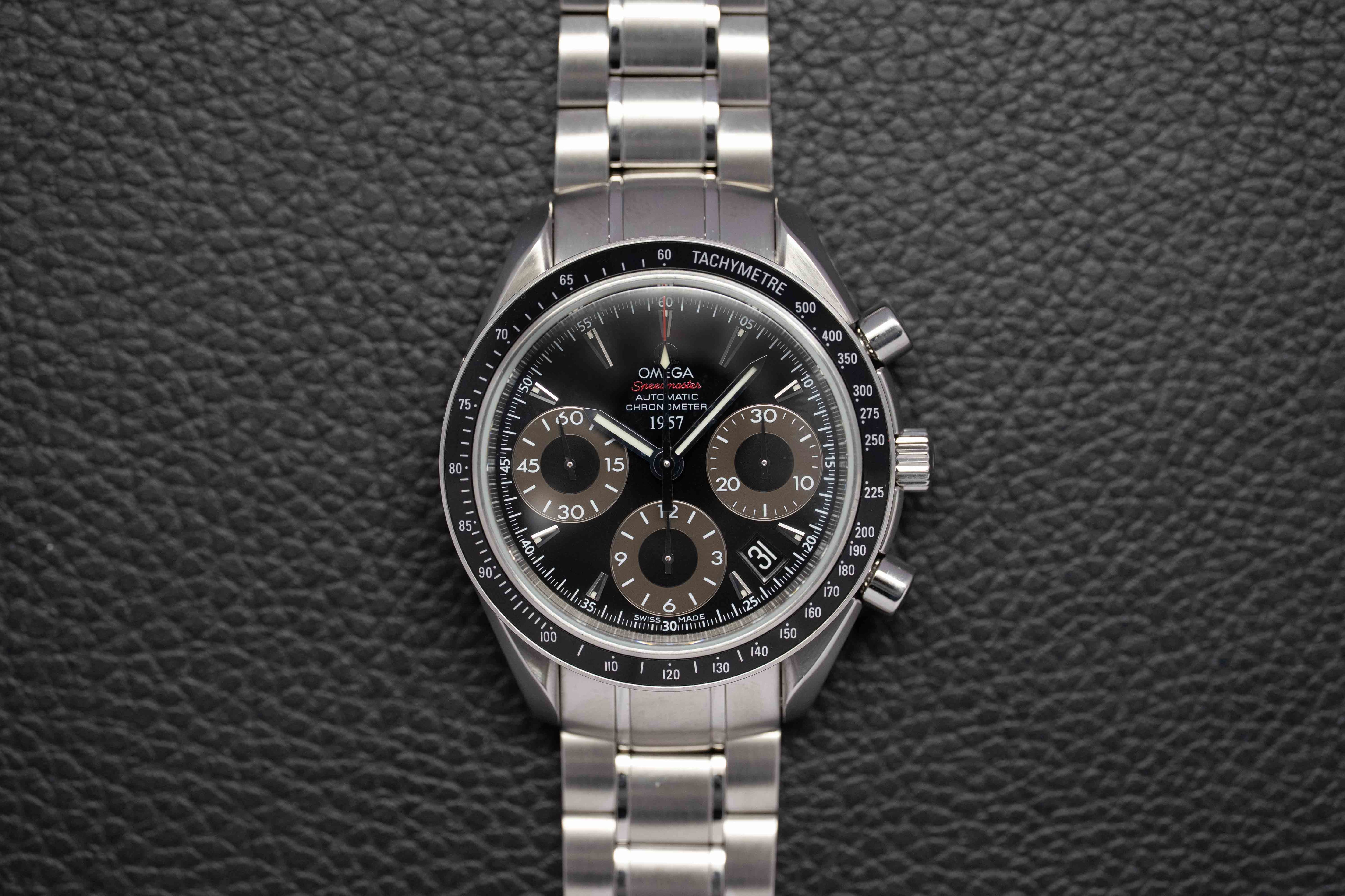 Omega Speedmaster 323.30.40.40.01.001 Esfera Negra 2009