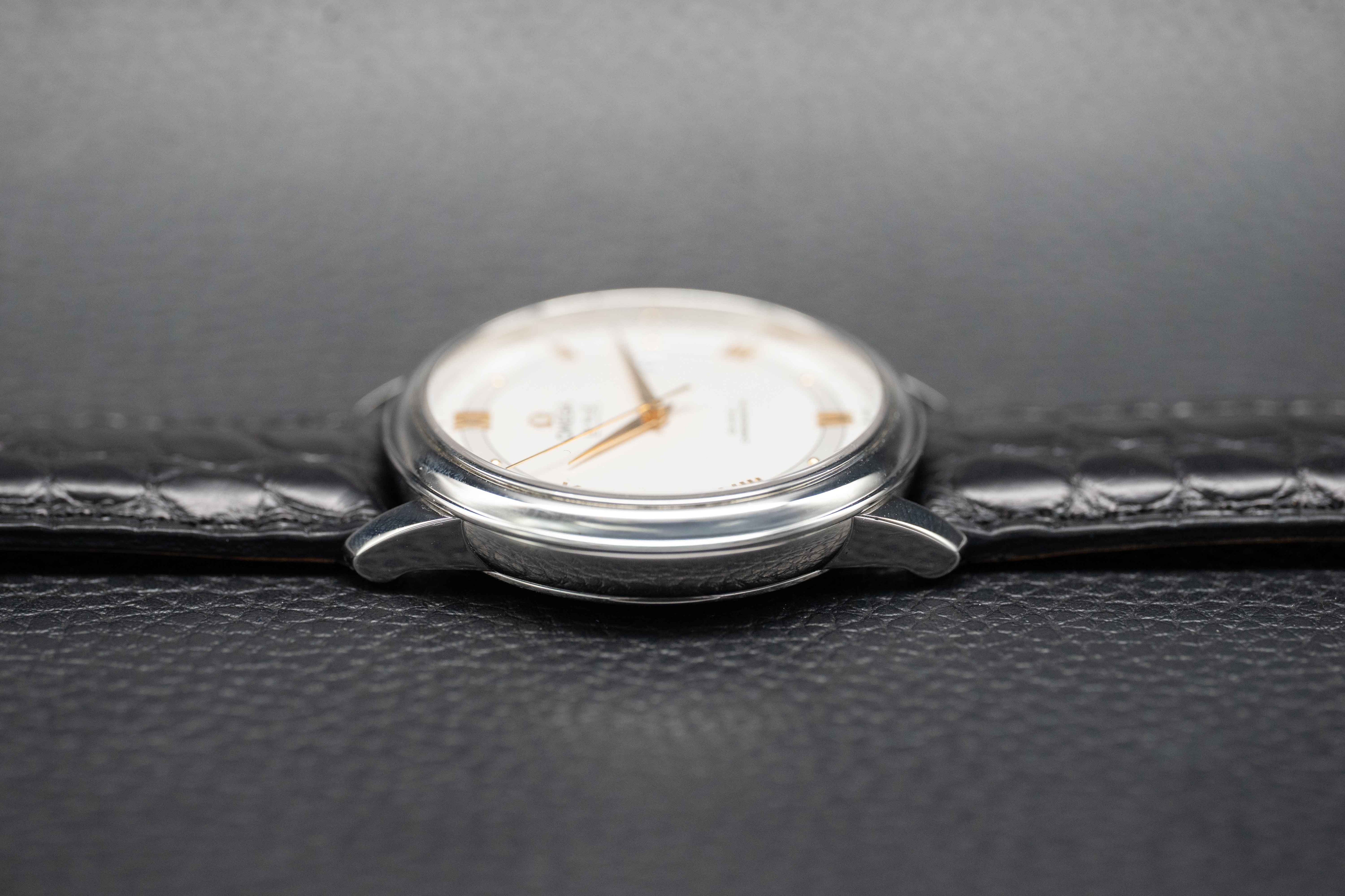 Omega De Ville Prestige 424.13.40.20.02.002 Silver Dial 2010