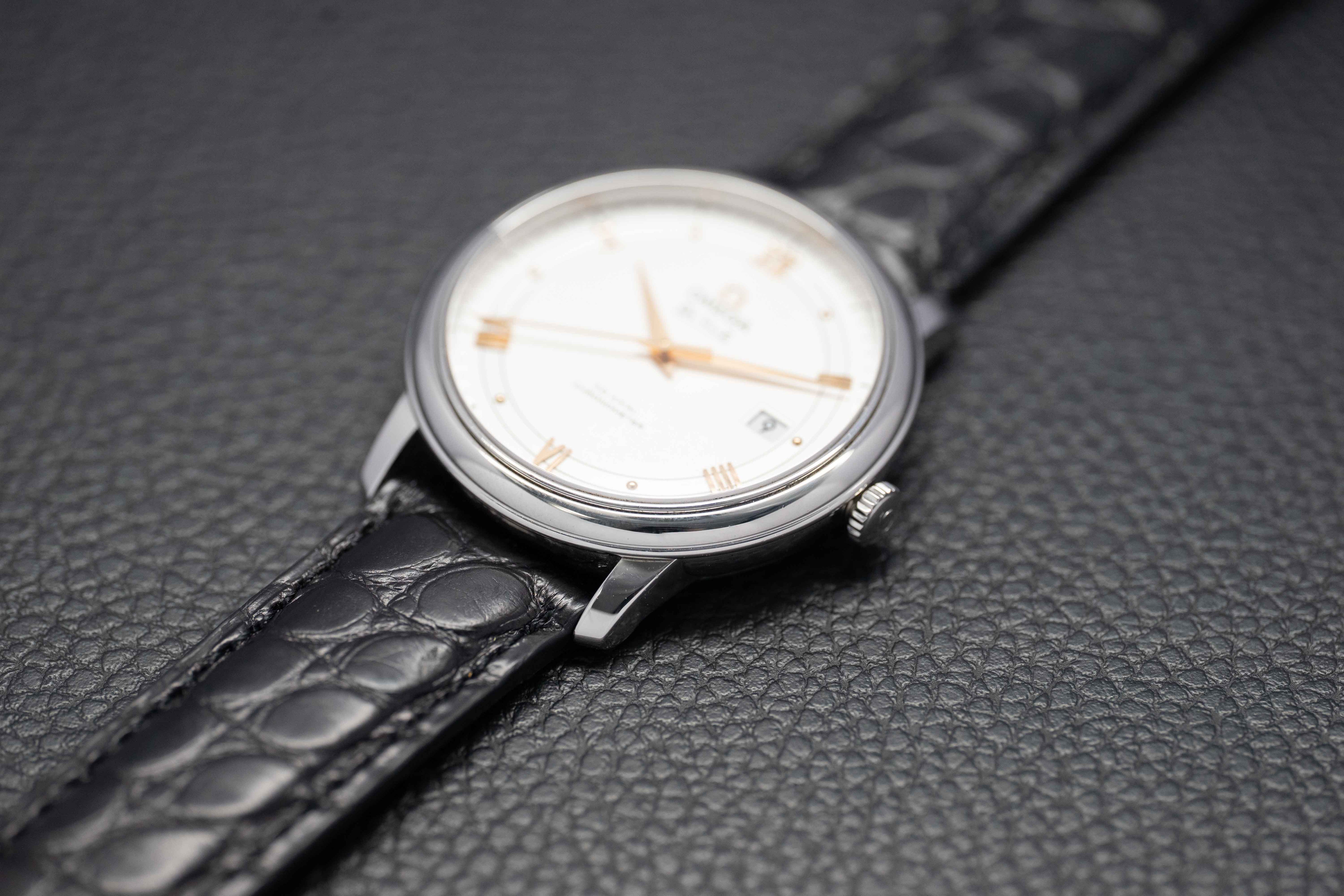 Omega De Ville Prestige 424.13.40.20.02.002 Silver Dial 2010