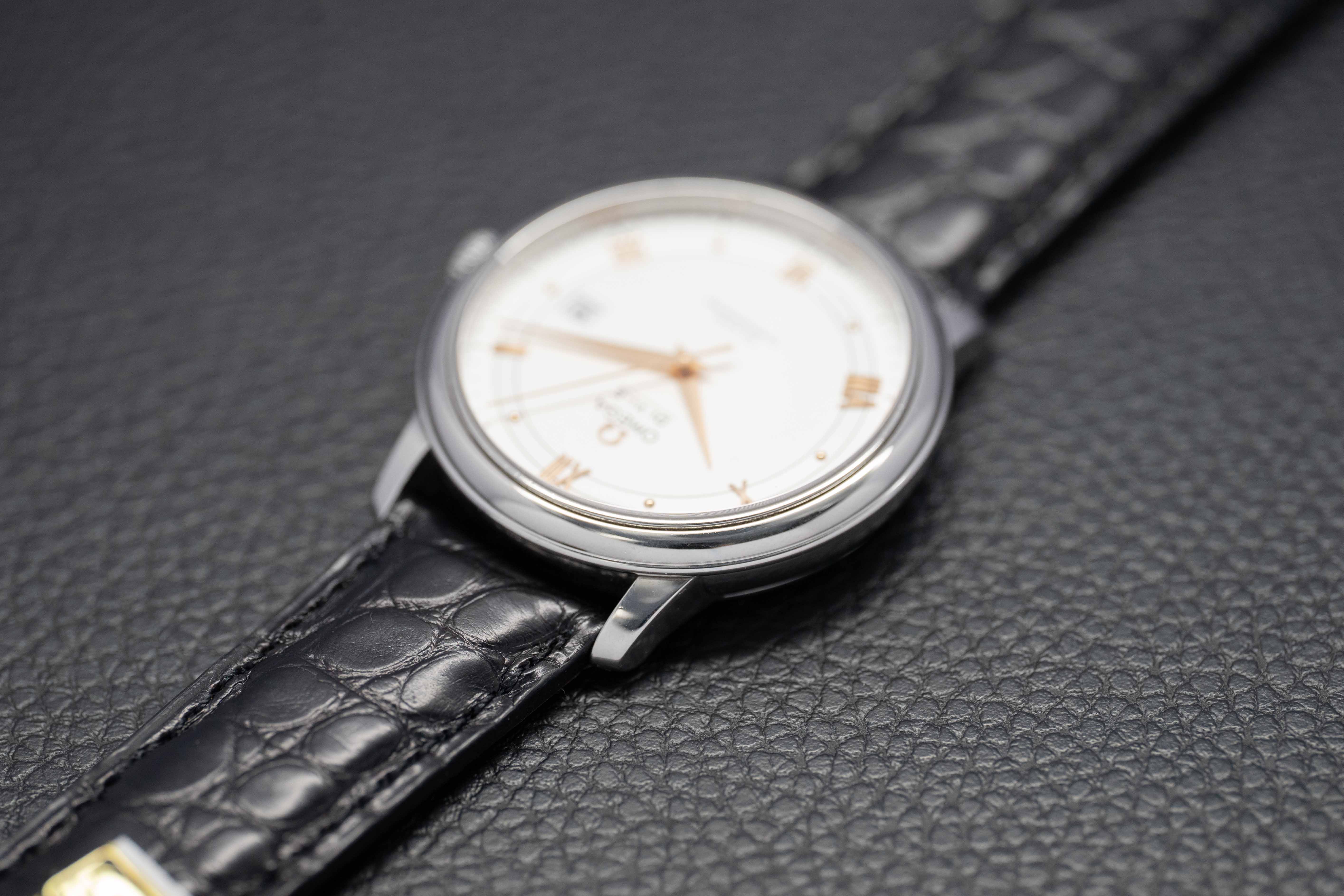 Omega De Ville Prestige 424.13.40.20.02.002 Silver Dial 2010