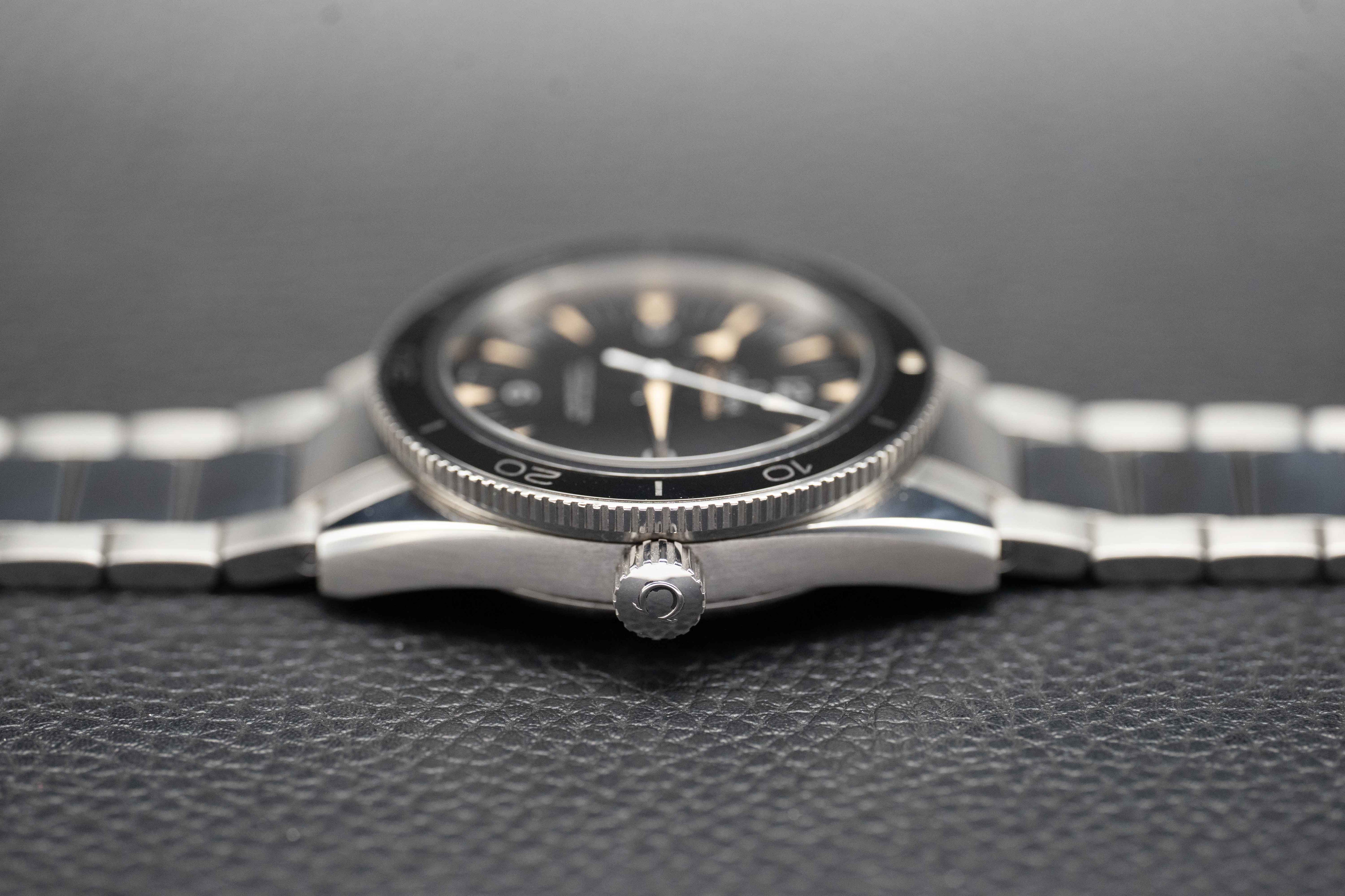 Omega Seamaster 300 233.30.41.21.01.001 Fullset 2017 Box+Papers