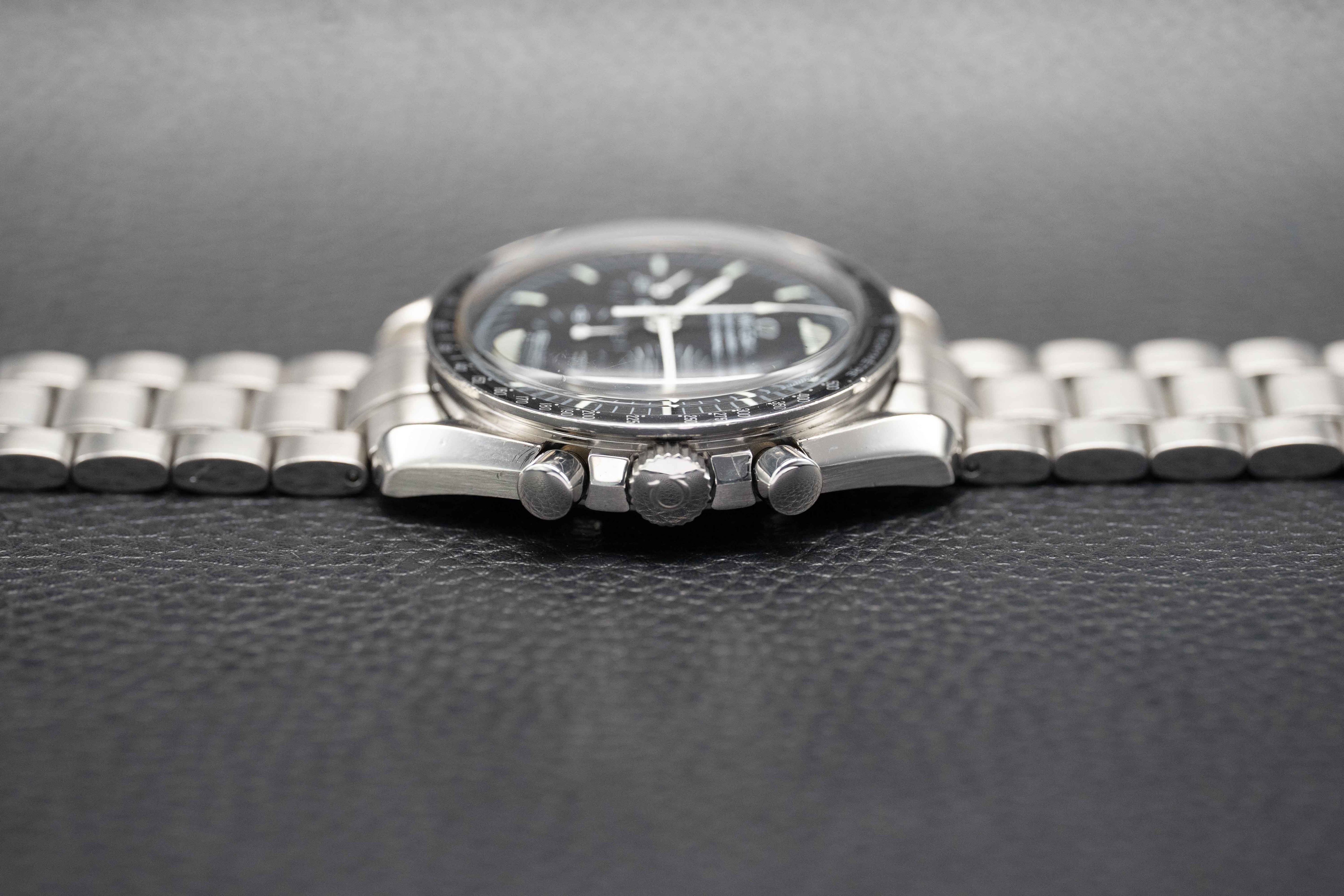 Omega Speedmaster Moonwatch 3570.50 Black Dial 2000