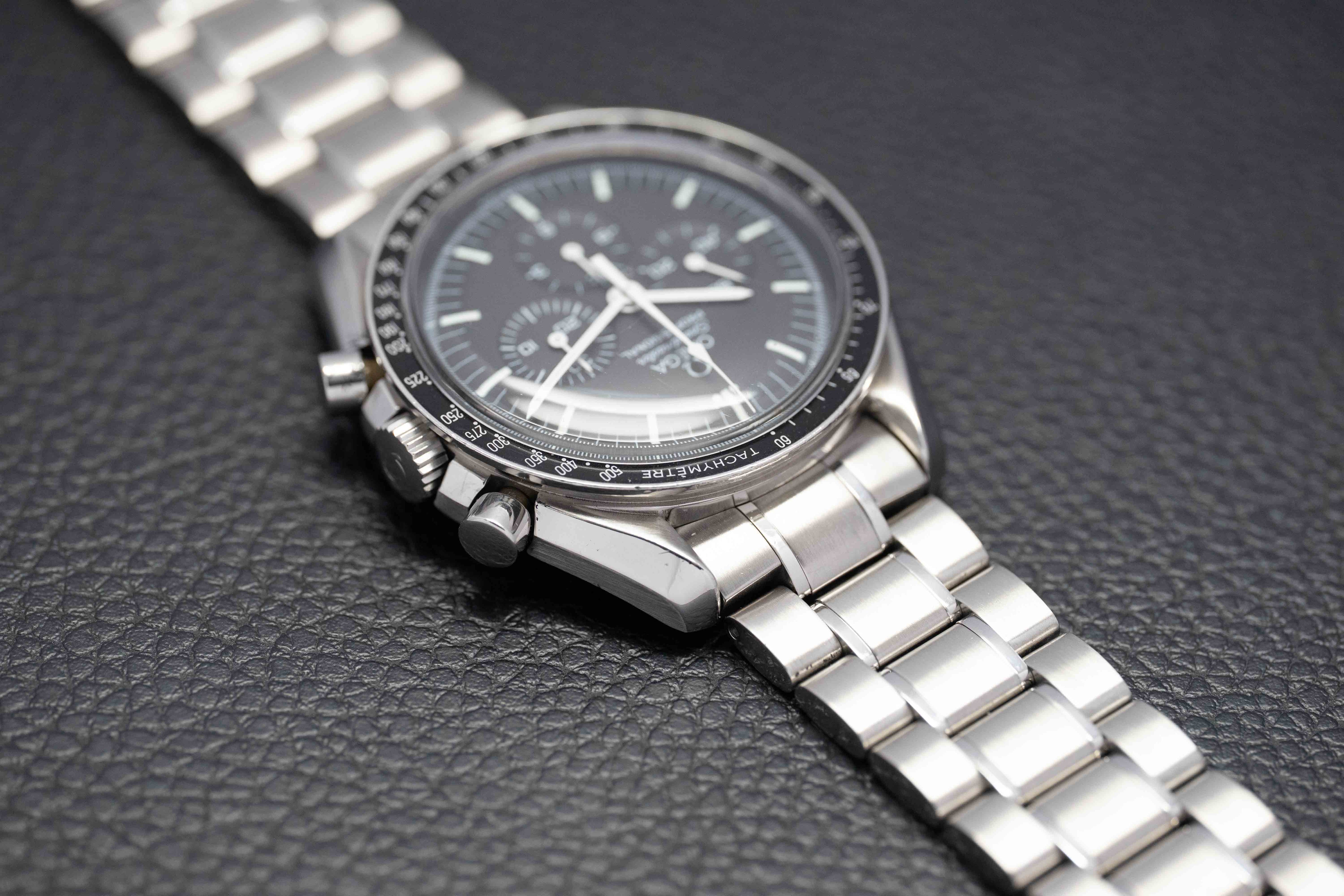 Omega Speedmaster Moonwatch 3570.50 Black Dial 2000
