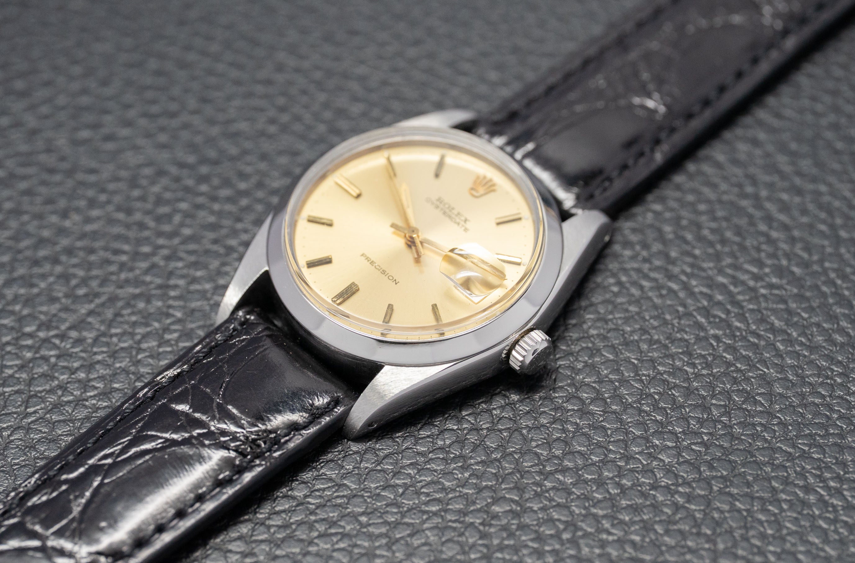 Rolex Oysterdate 6694 Champagne Dial 1966