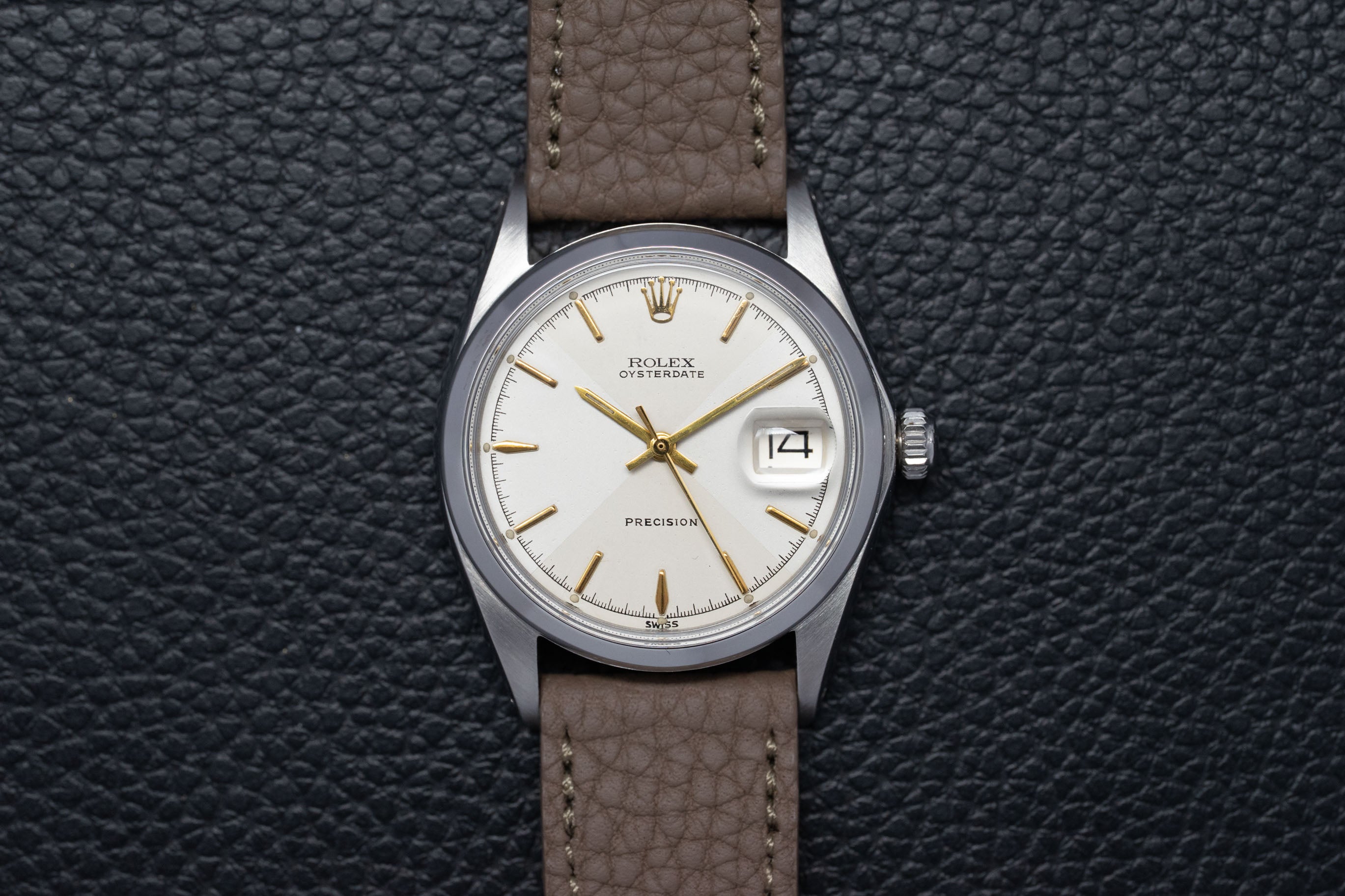 Rolex Oysterdate 6694 Silver Dial 1969