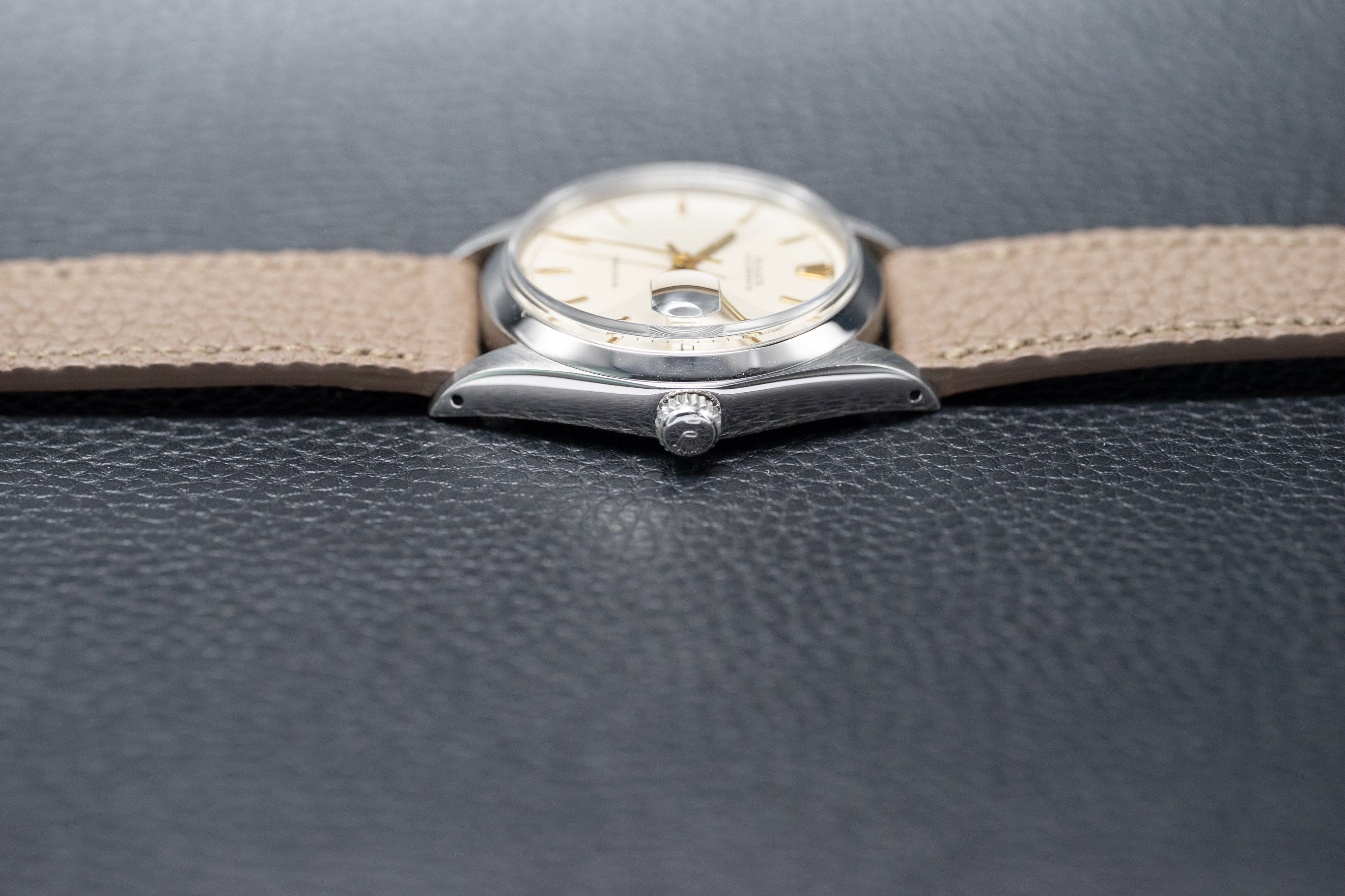 Rolex Oysterdate 6694 Silver Dial 1969