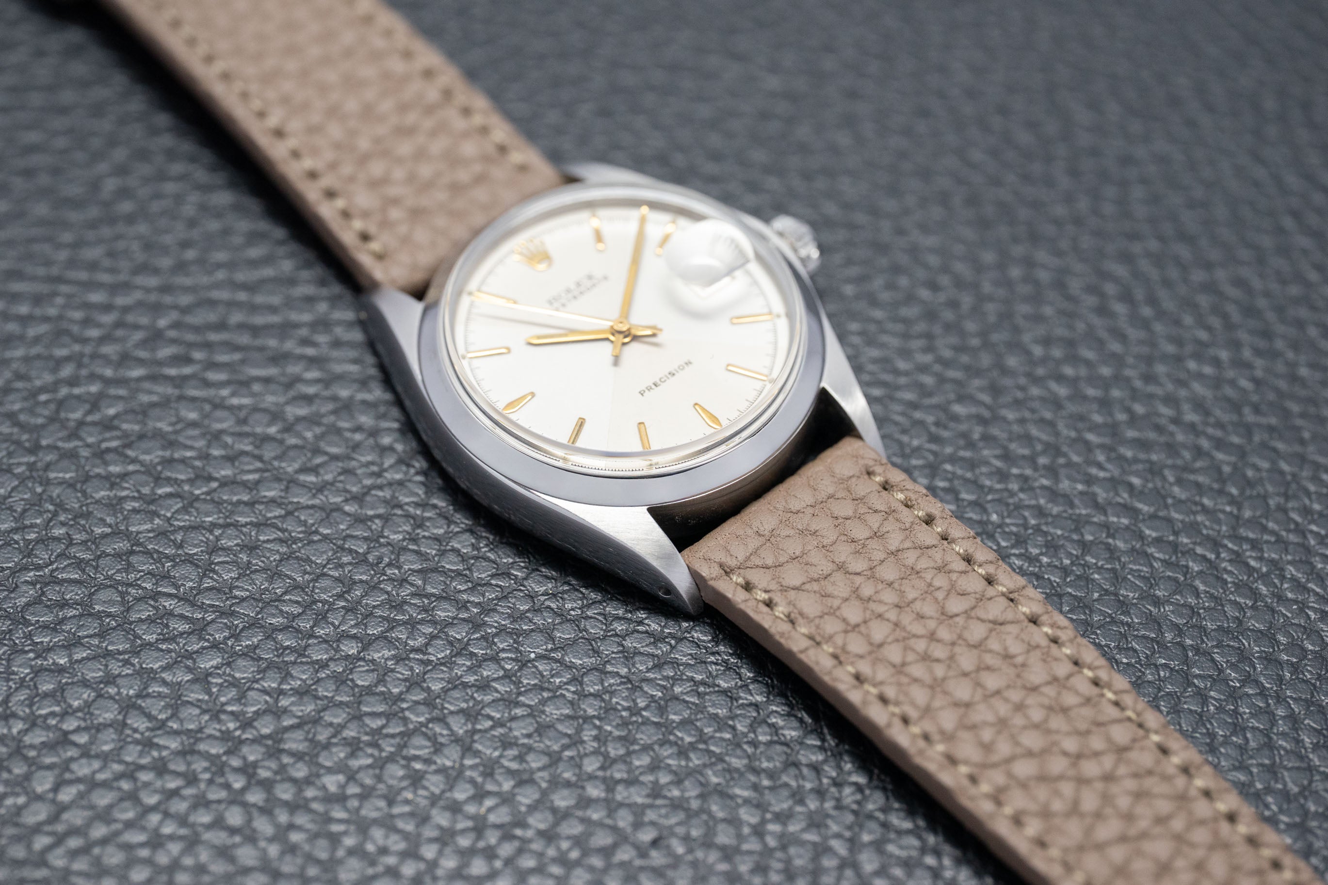 Rolex Oysterdate 6694 Silver Dial 1969