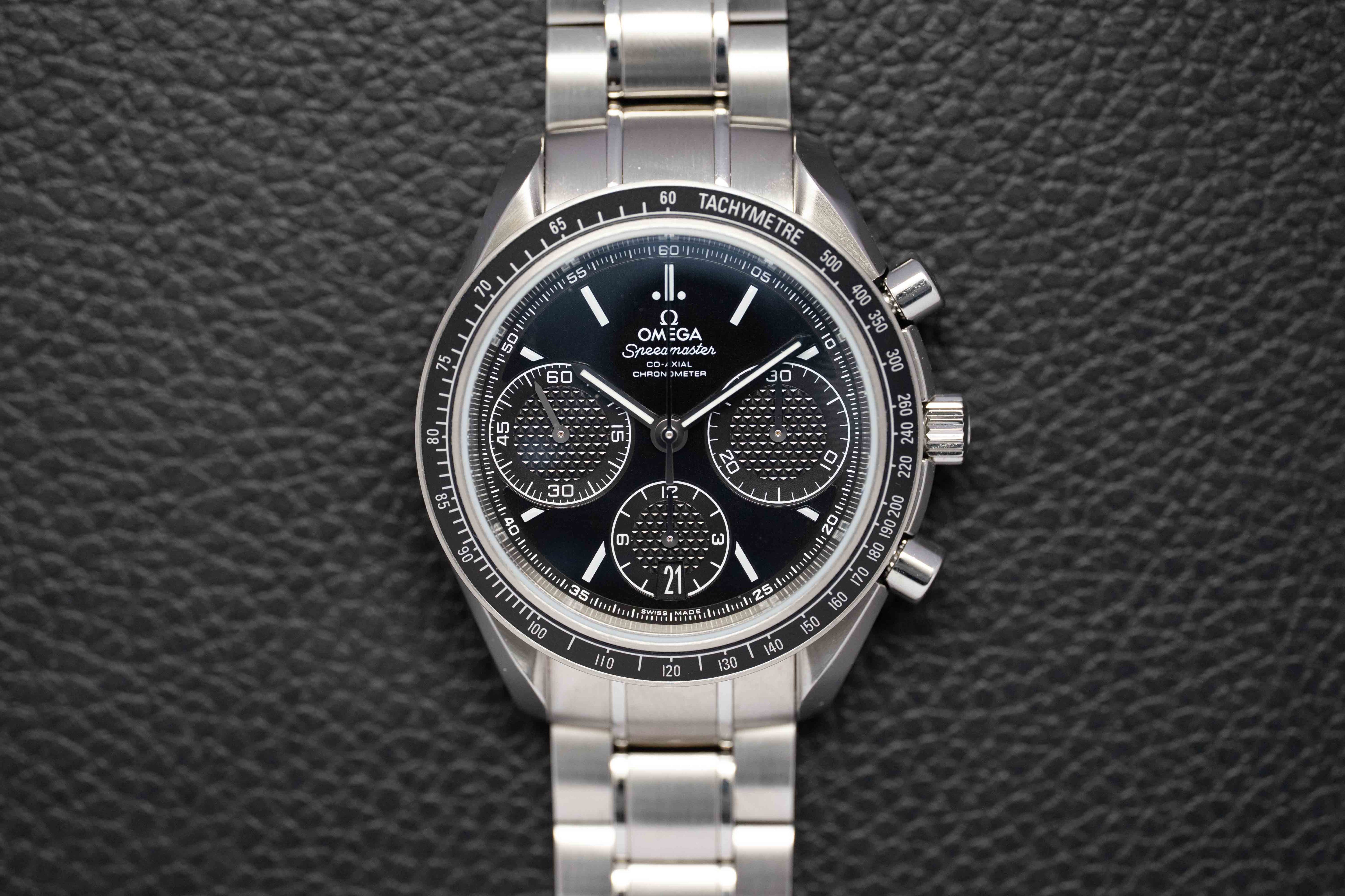 Omega Speedmaster Racing 326.30.40.50.01.001 Black Dial 2018