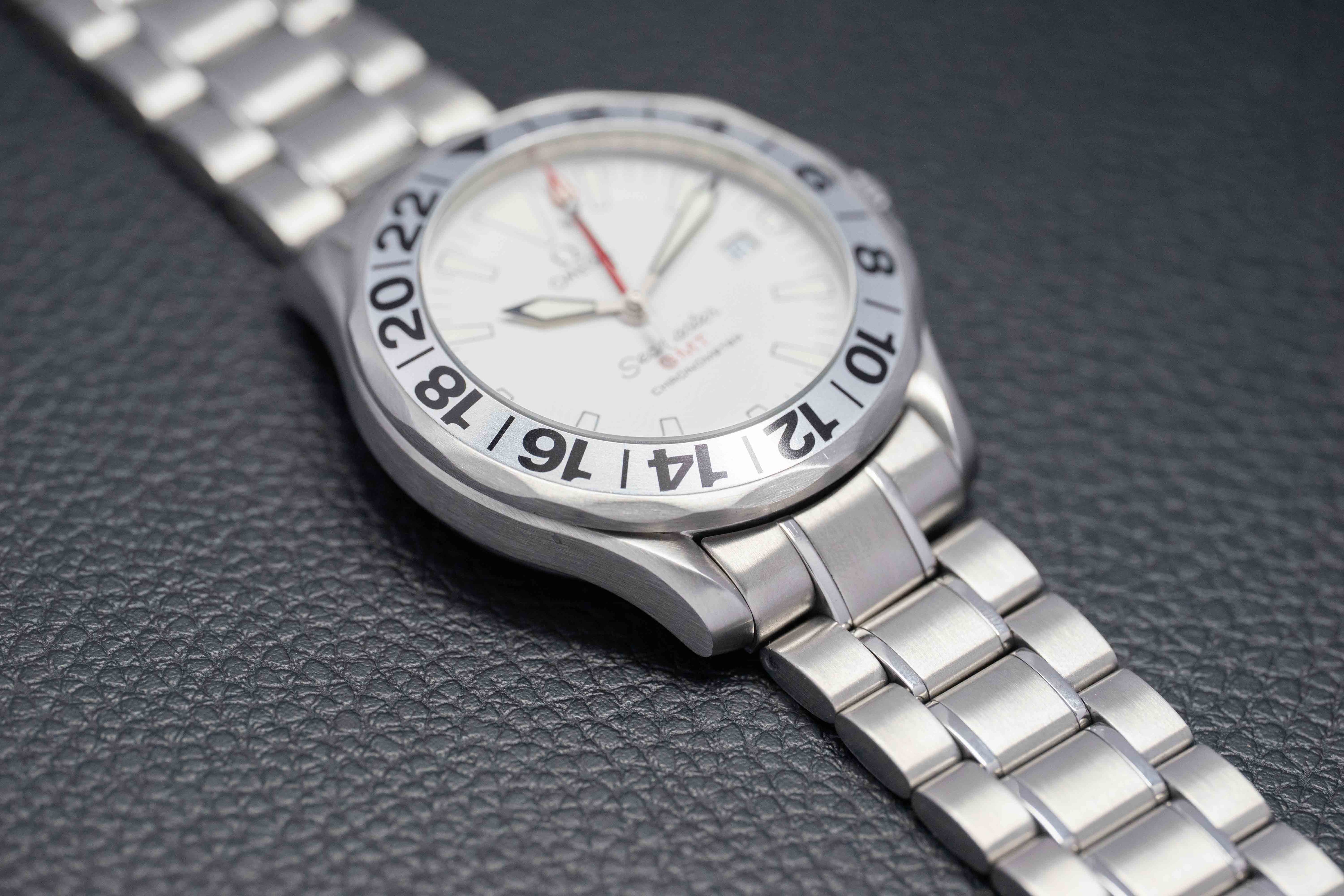 Omega Seamaster GMT 2538.20 White Dial Fullset 2015 Box+Papers Albino