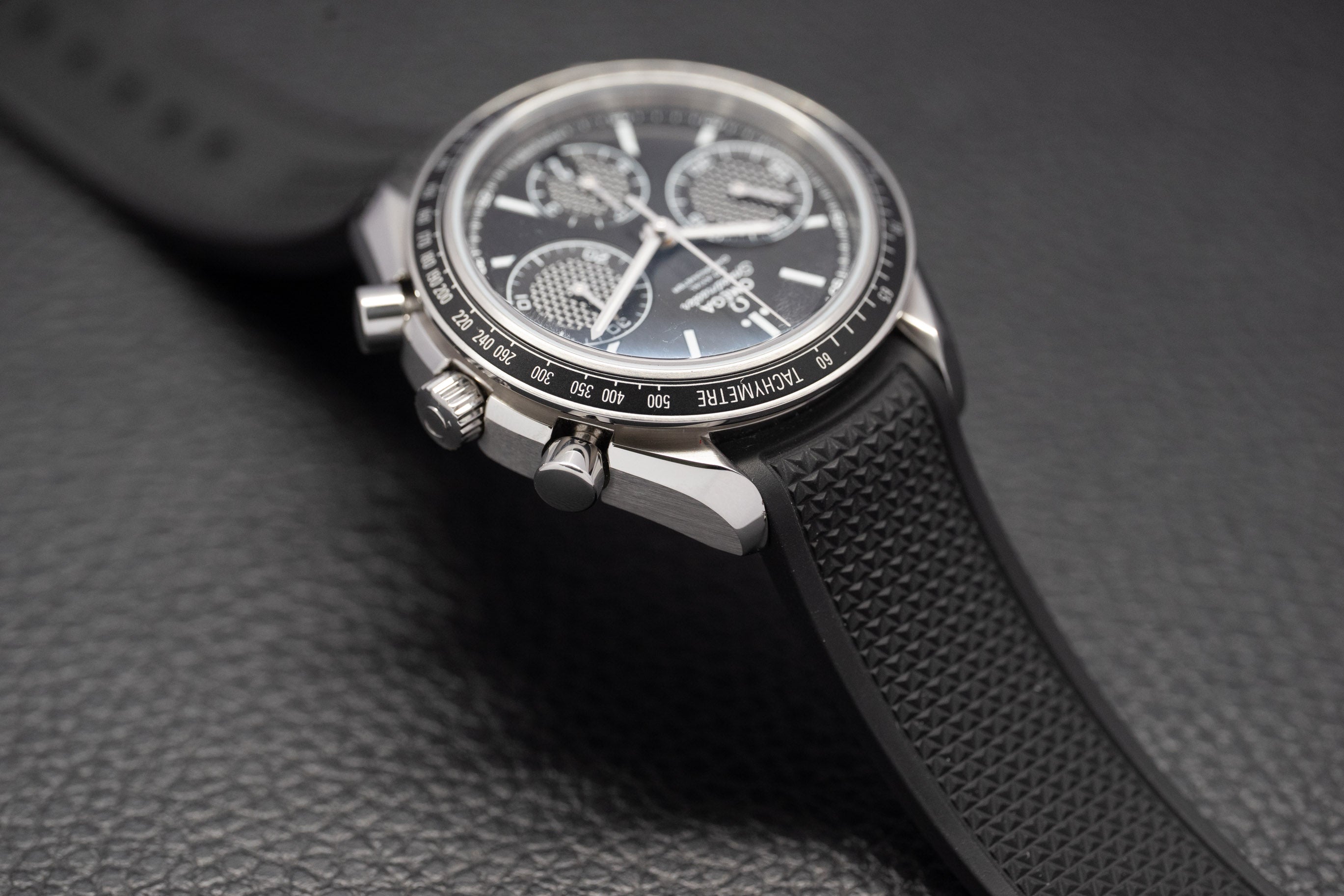 Omega Speedmaster Racing 326.32.40.50.01.001 Fullset 2024 Box+Papers