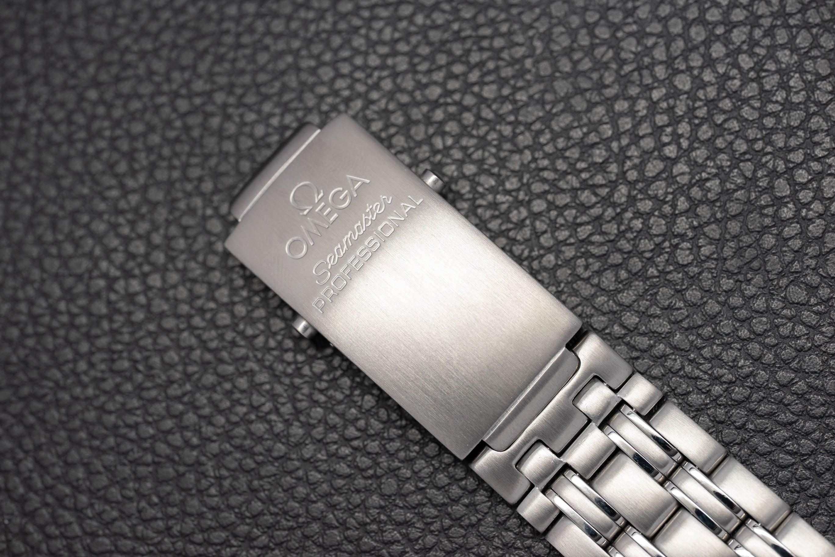 Omega Seamaster 300 2531.80 Blue Dial 2006
