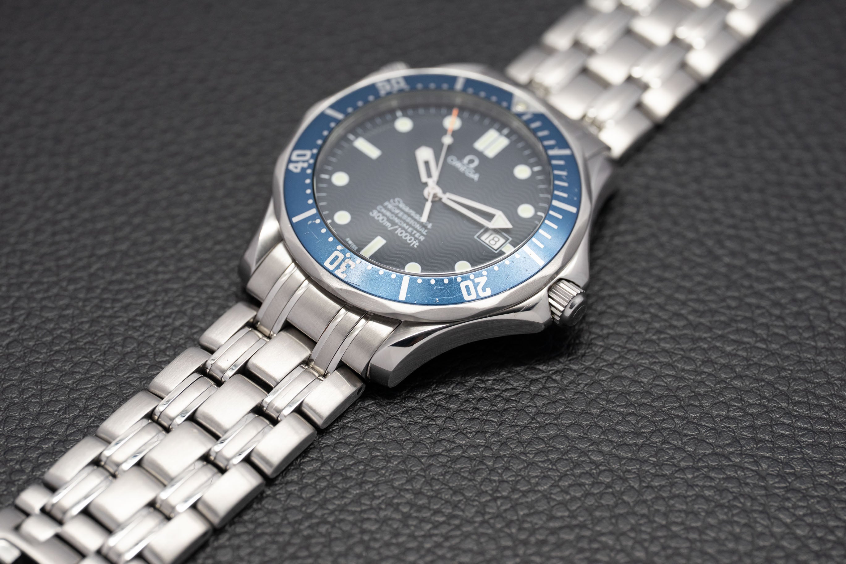 Omega Seamaster 300 2531.80 Blue Dial 2006