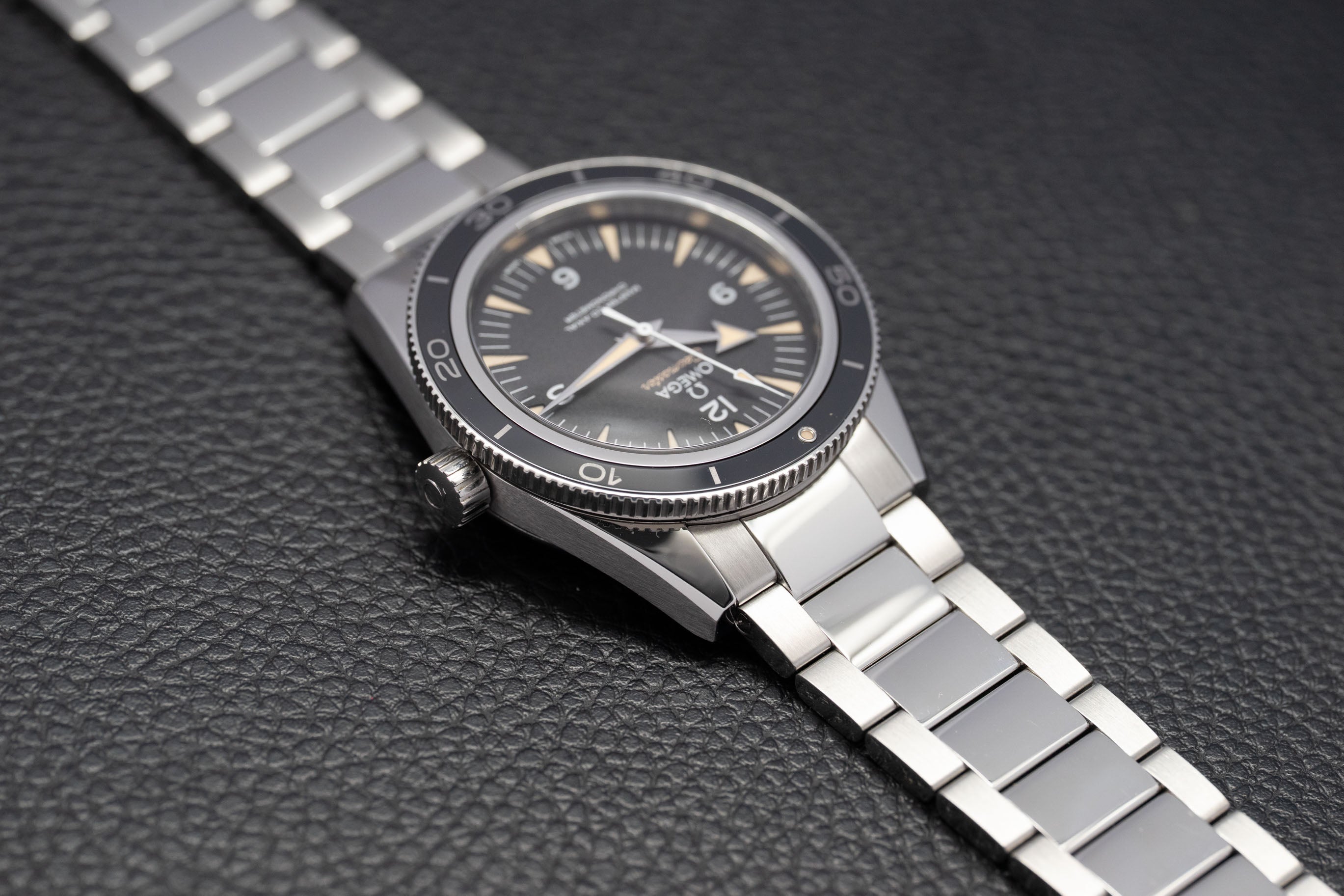 Omega Seamaster 300 233.30.41.21.01.001 Fullset 2018 Box+Papers