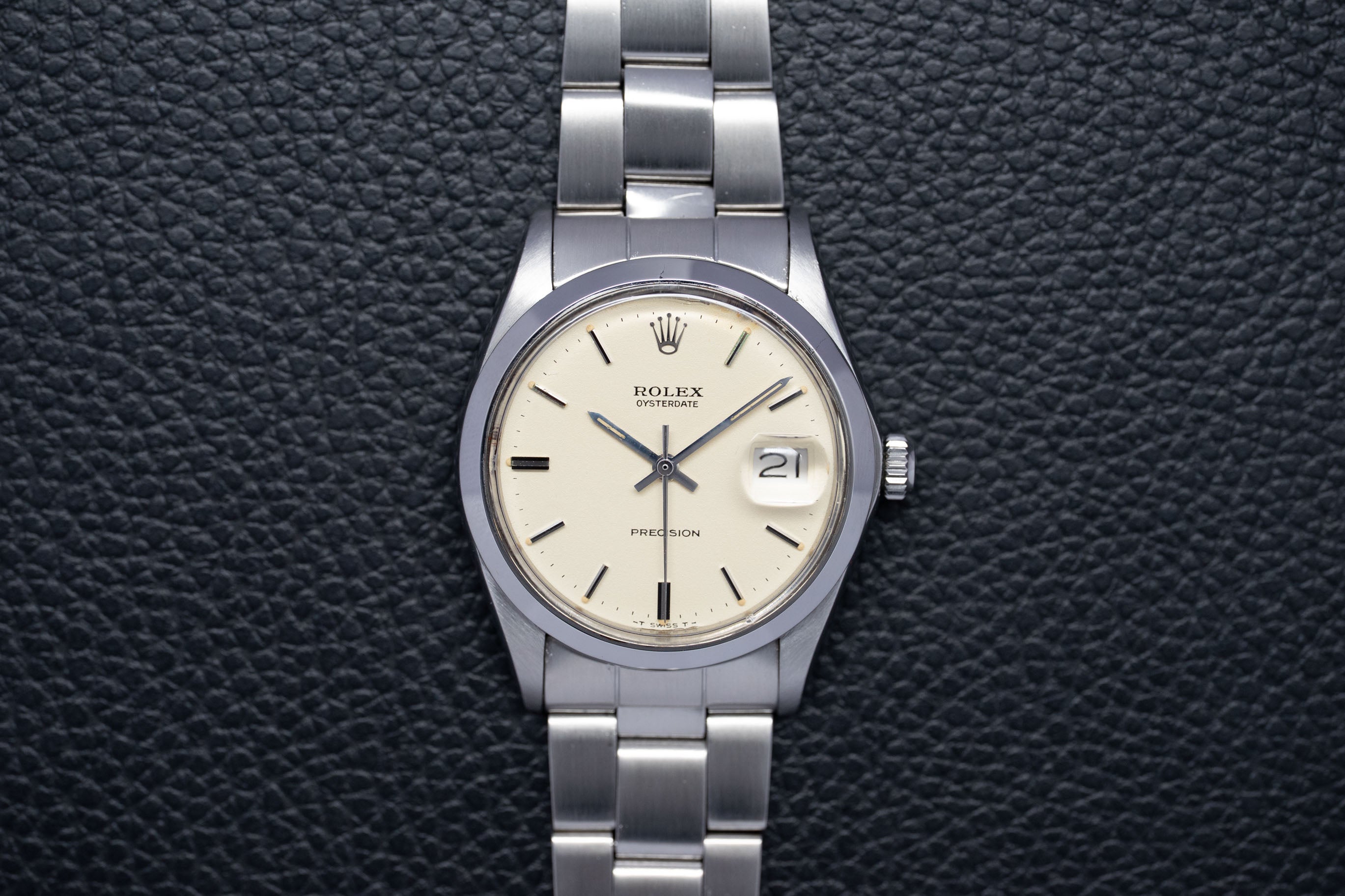 Rolex Oysterdate 6694 Silver Dial 1970