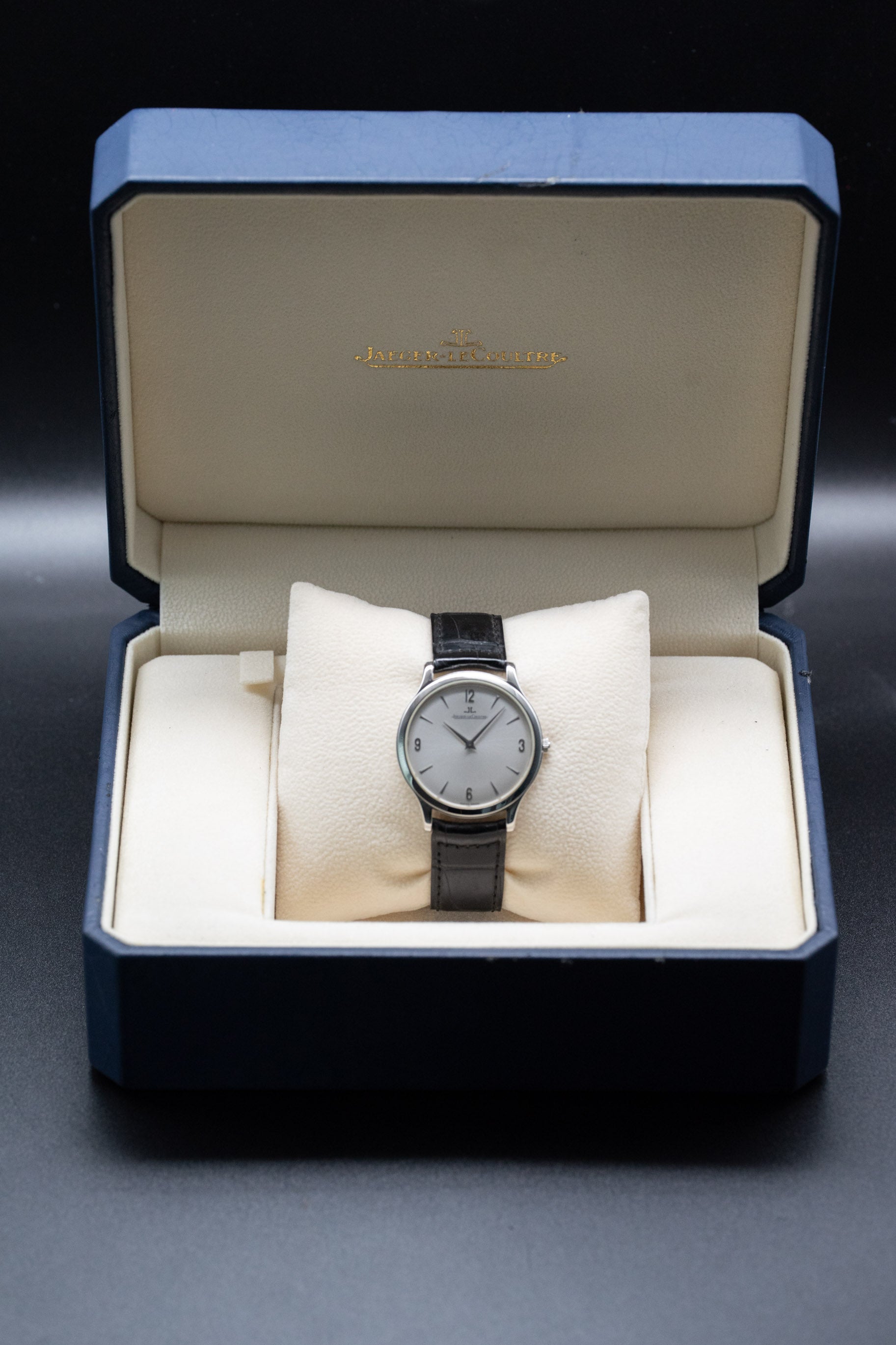 Jaeger-LeCoultre Master Ultra Thin 145.8.79 Silver 2001 Dial Box