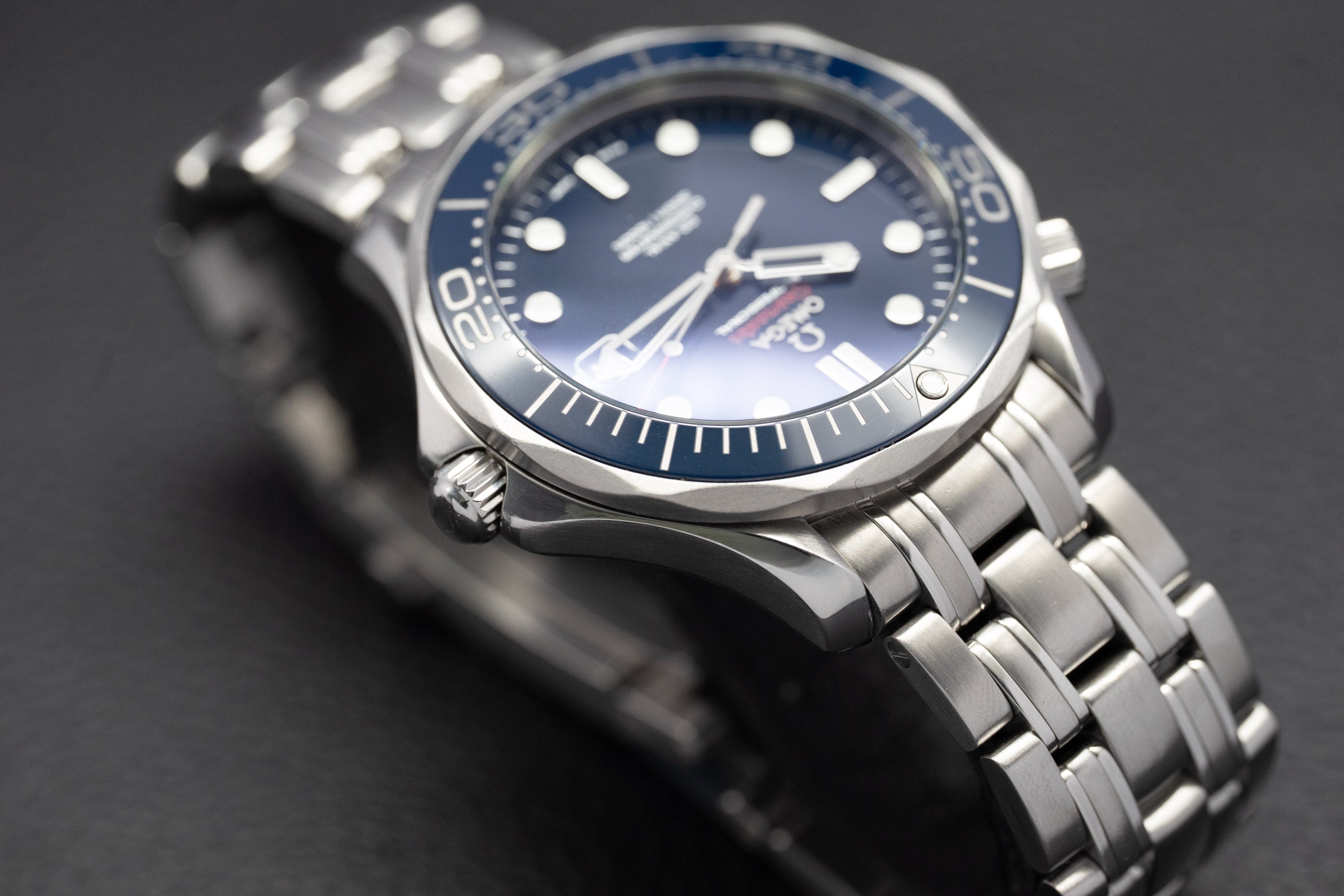 Omega Seamaster Diver 300 212.30.41.20.03.001 Quadrante Blu 2018
