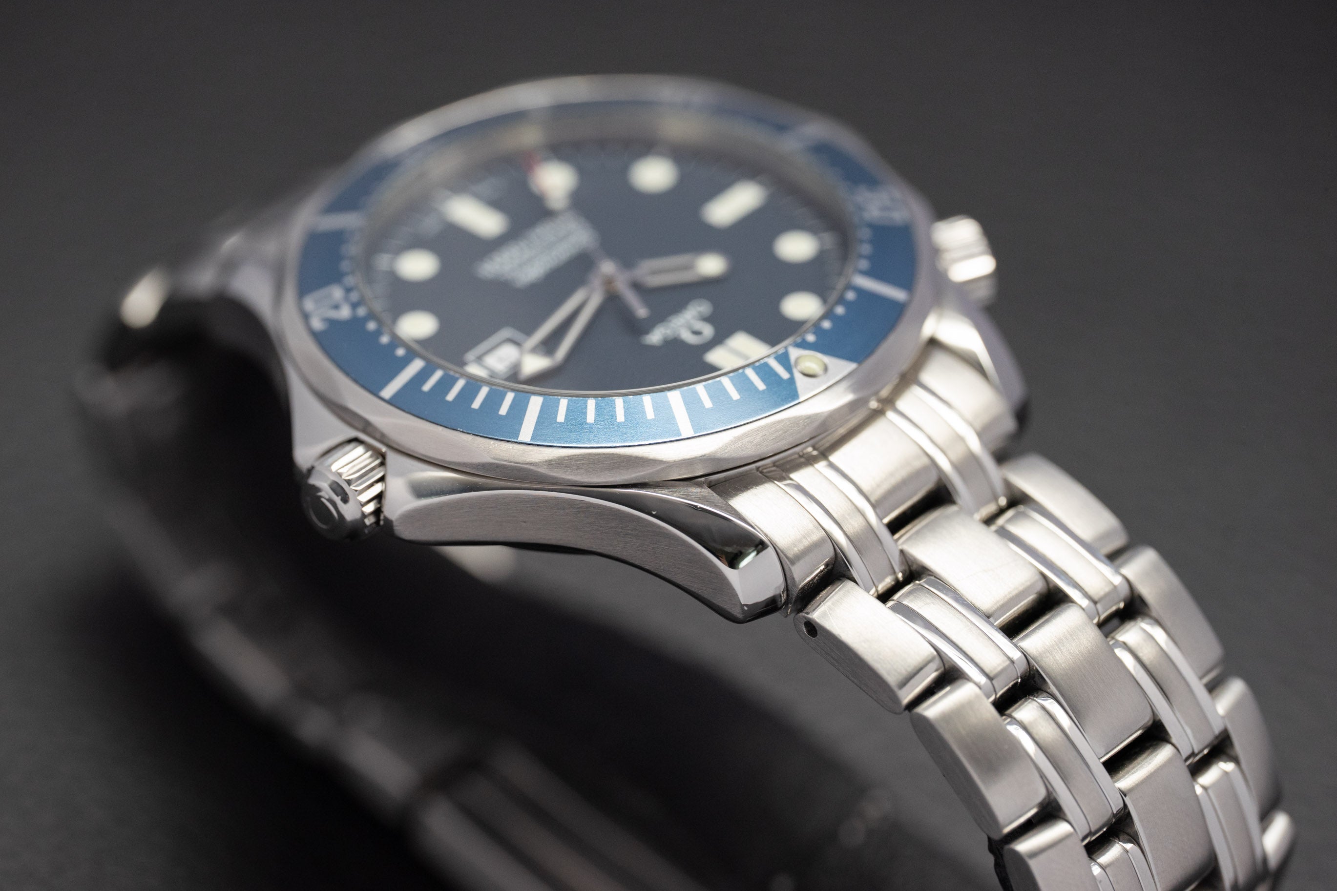 Omega Seamaster Diver 300 2541.80 Blue Dial 1998