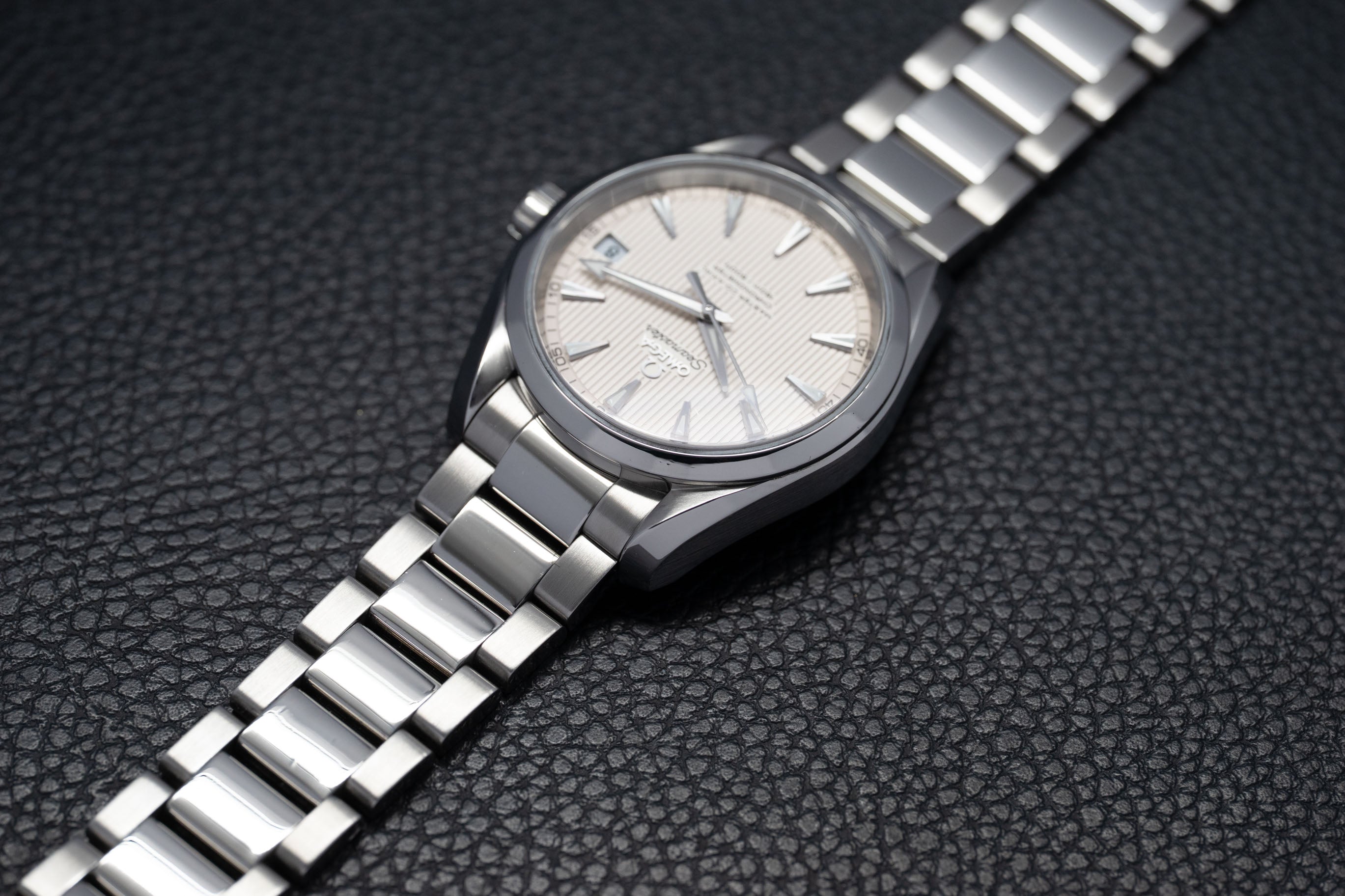 Omega Seamaster Aqua Terra 231.10.39.21.02.002 Fullset 2015 Box+Papers