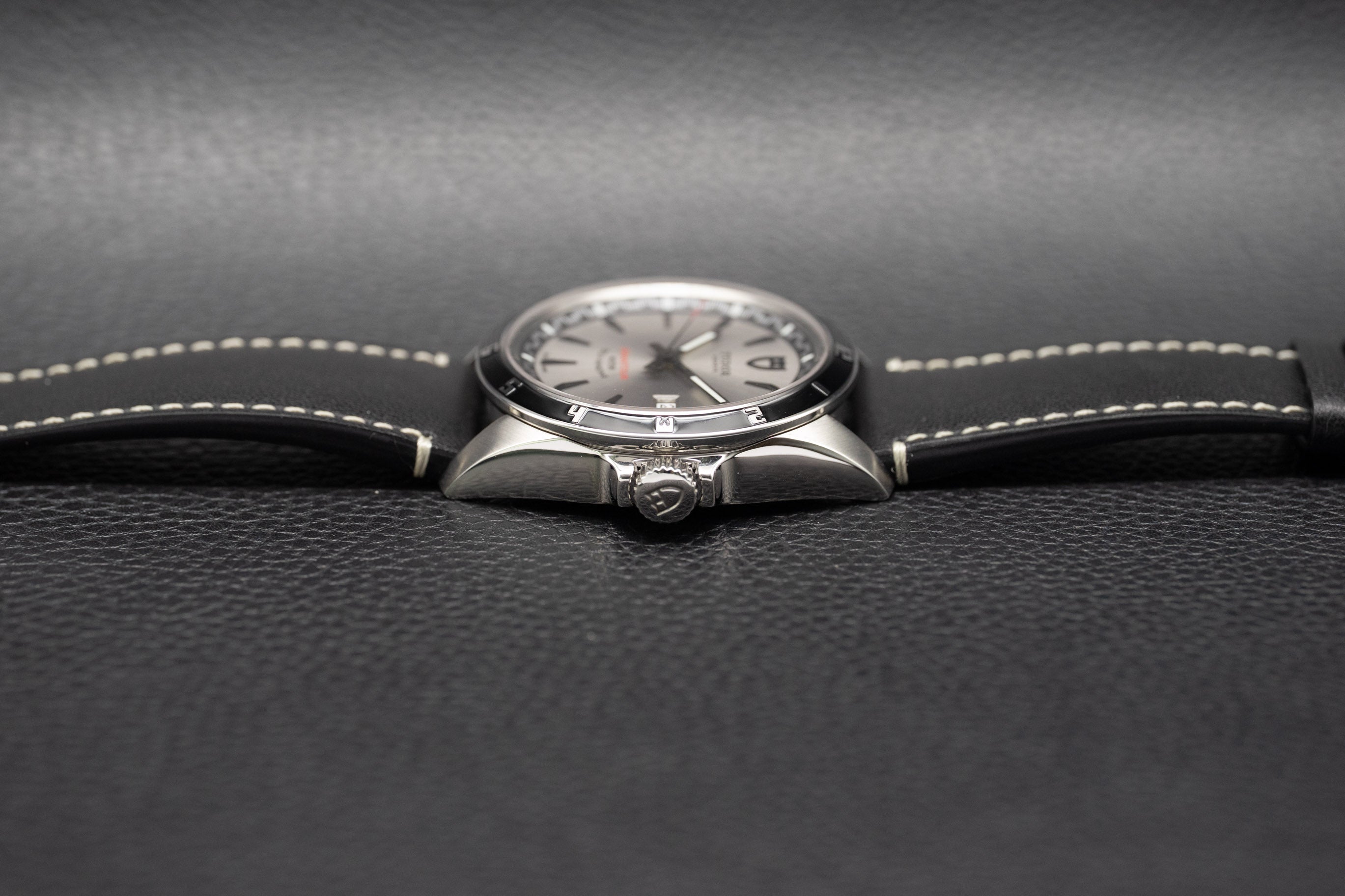 Tudor Grantour Date 20500N Quadrante argento 2016