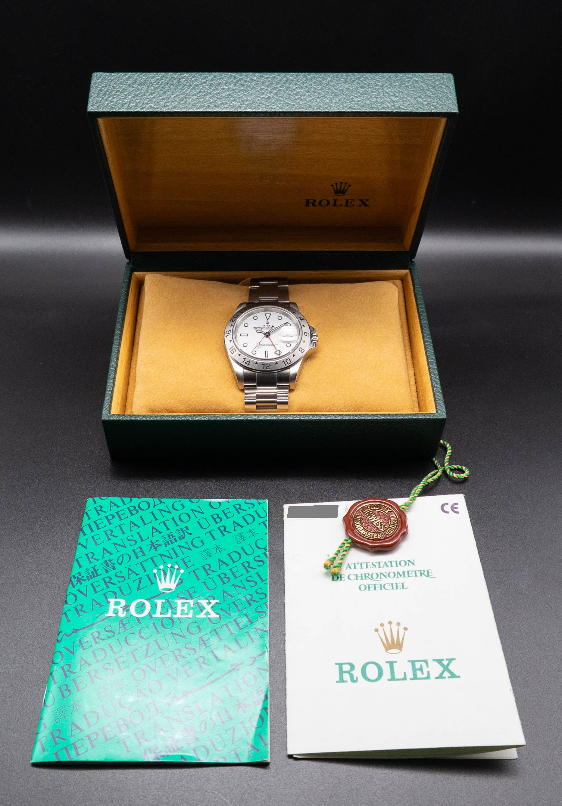 Rolex Explorer 2 Polar 16570 Complete Set 2002 Box + Papers