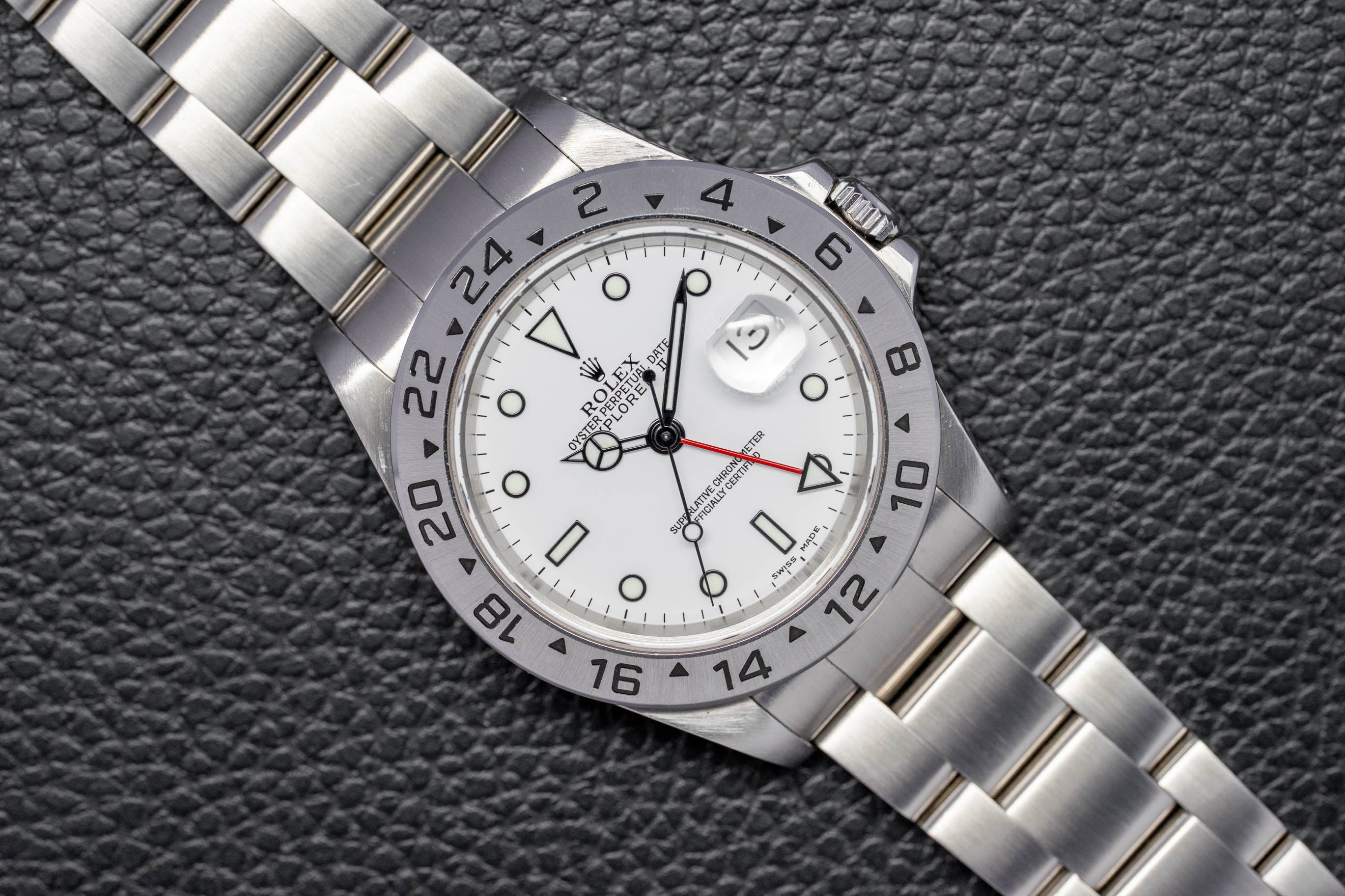 Rolex Explorer 2 Polar 16570 Complete Set 2002 Box + Papers