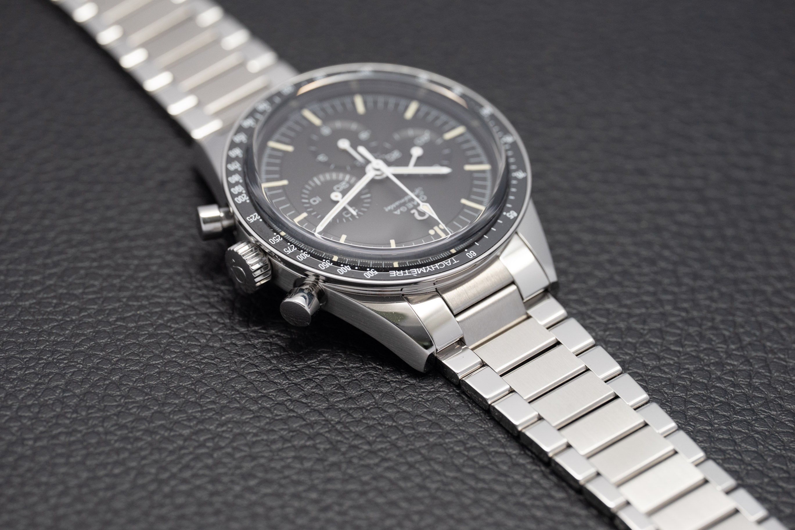 Omega Speedmaster Professional Ed White 311.30.40.30.01.001 Caliber 321 Fullset 2022 Box+Papers