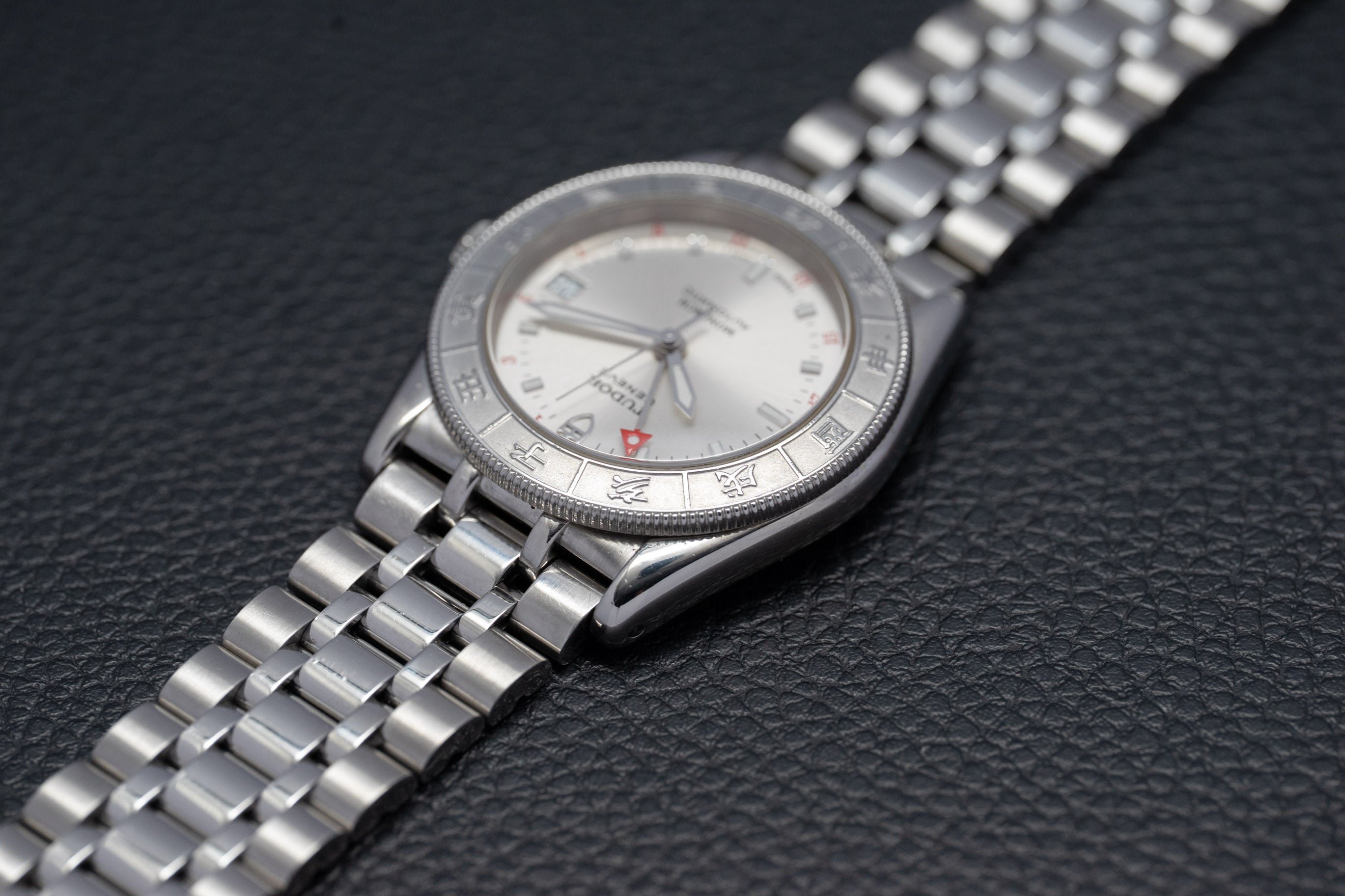 Tudor Monarch GMT 38080 Esfera Plata 2000
