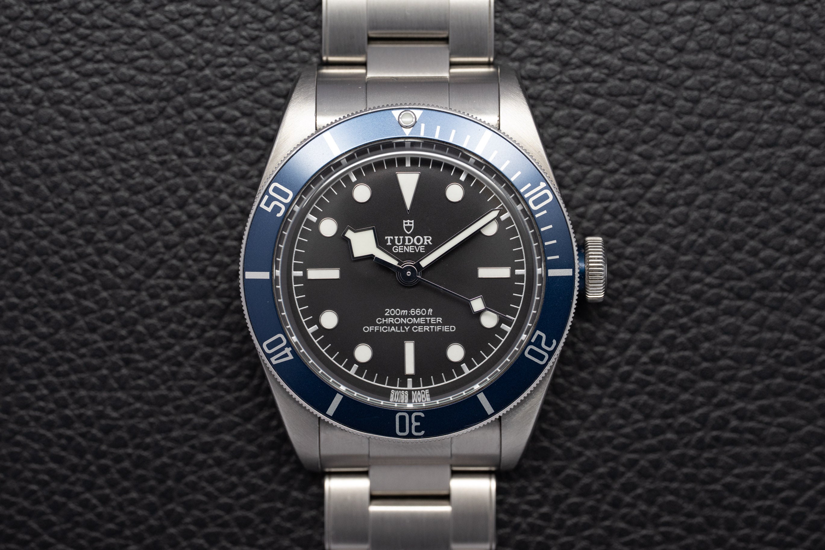 Tudor Black Bay 79230B Esfera Negra 2021 Papeles